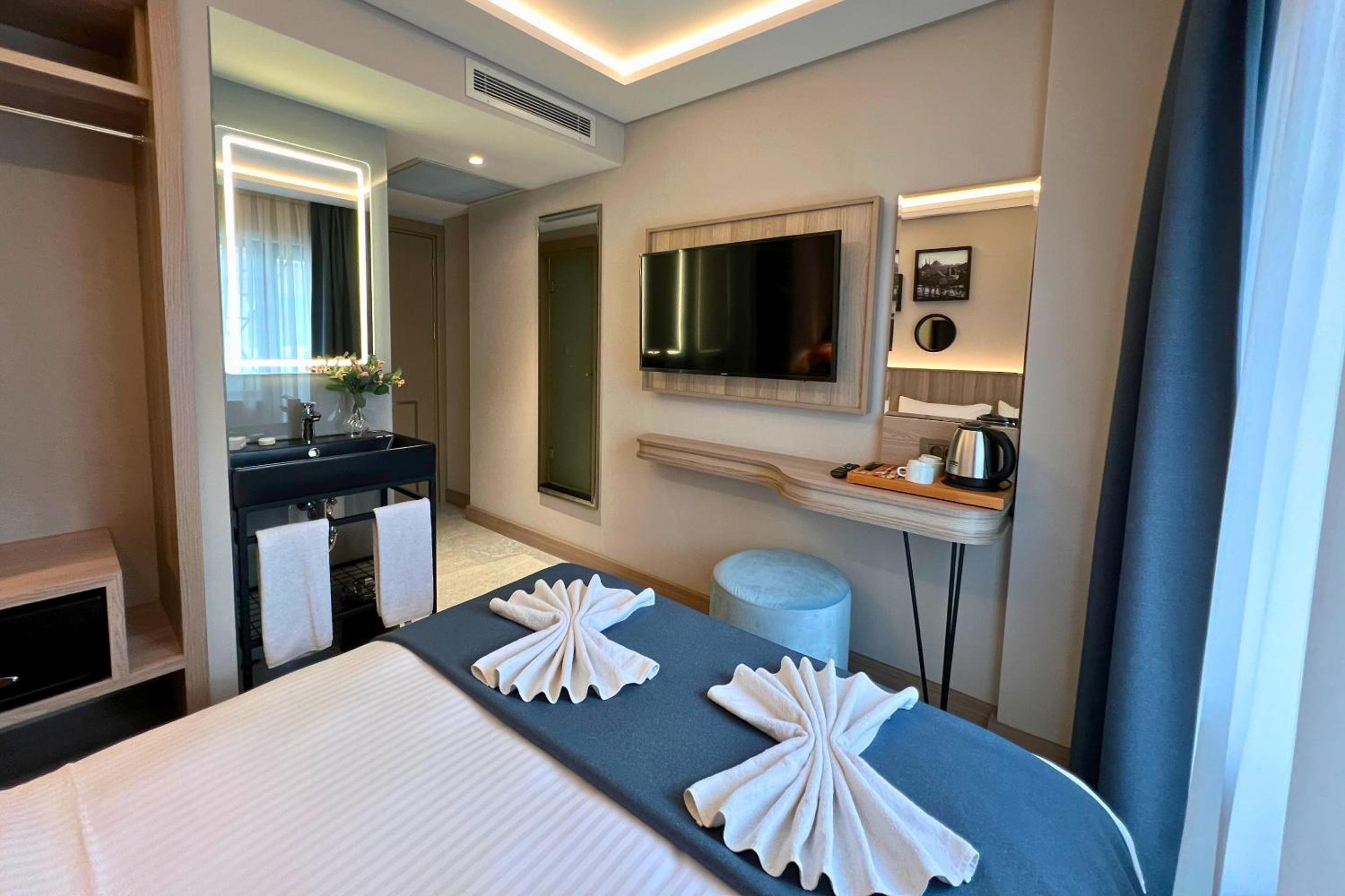 Superior King Room photo 3