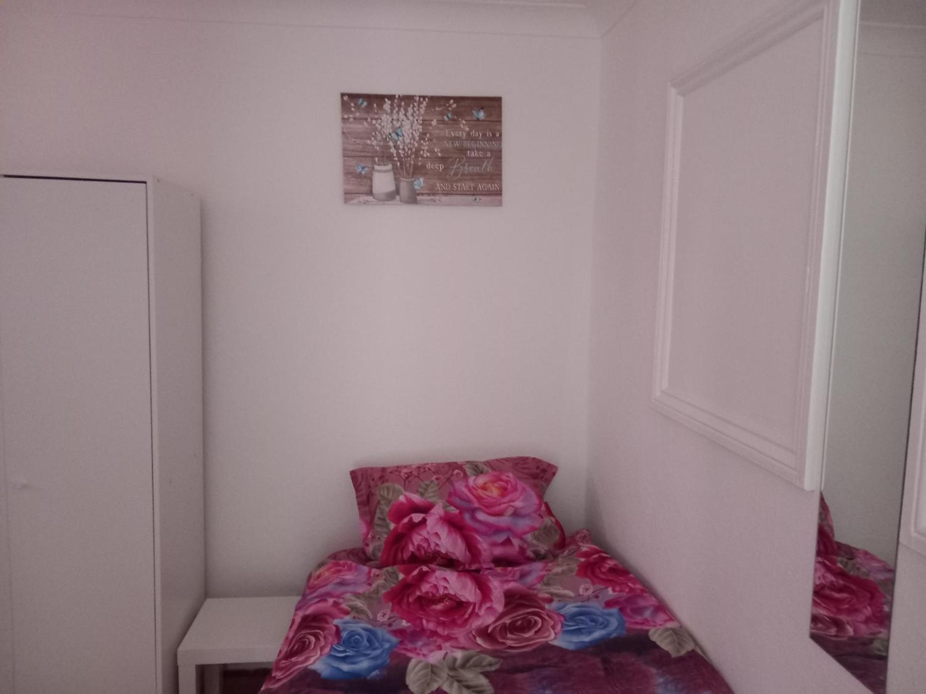 Double or Twin Room photo 1