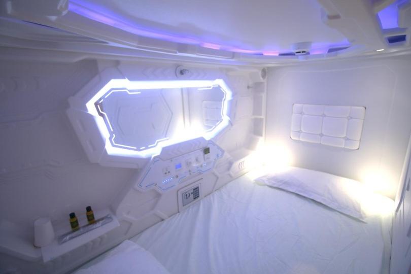 Bunk Bed in Mixed Dormitory Room