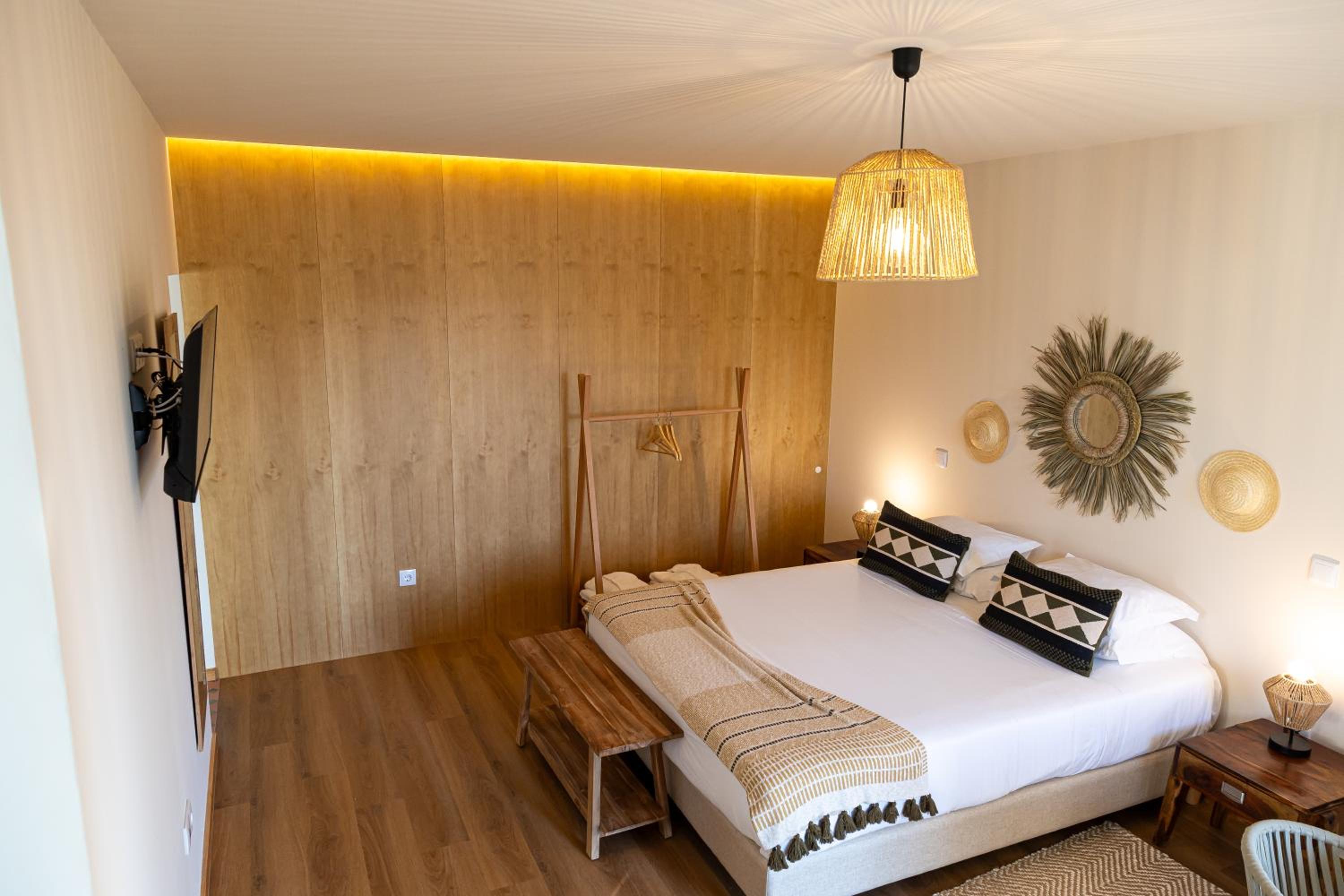 Suite with Spa Bath - Photo 5