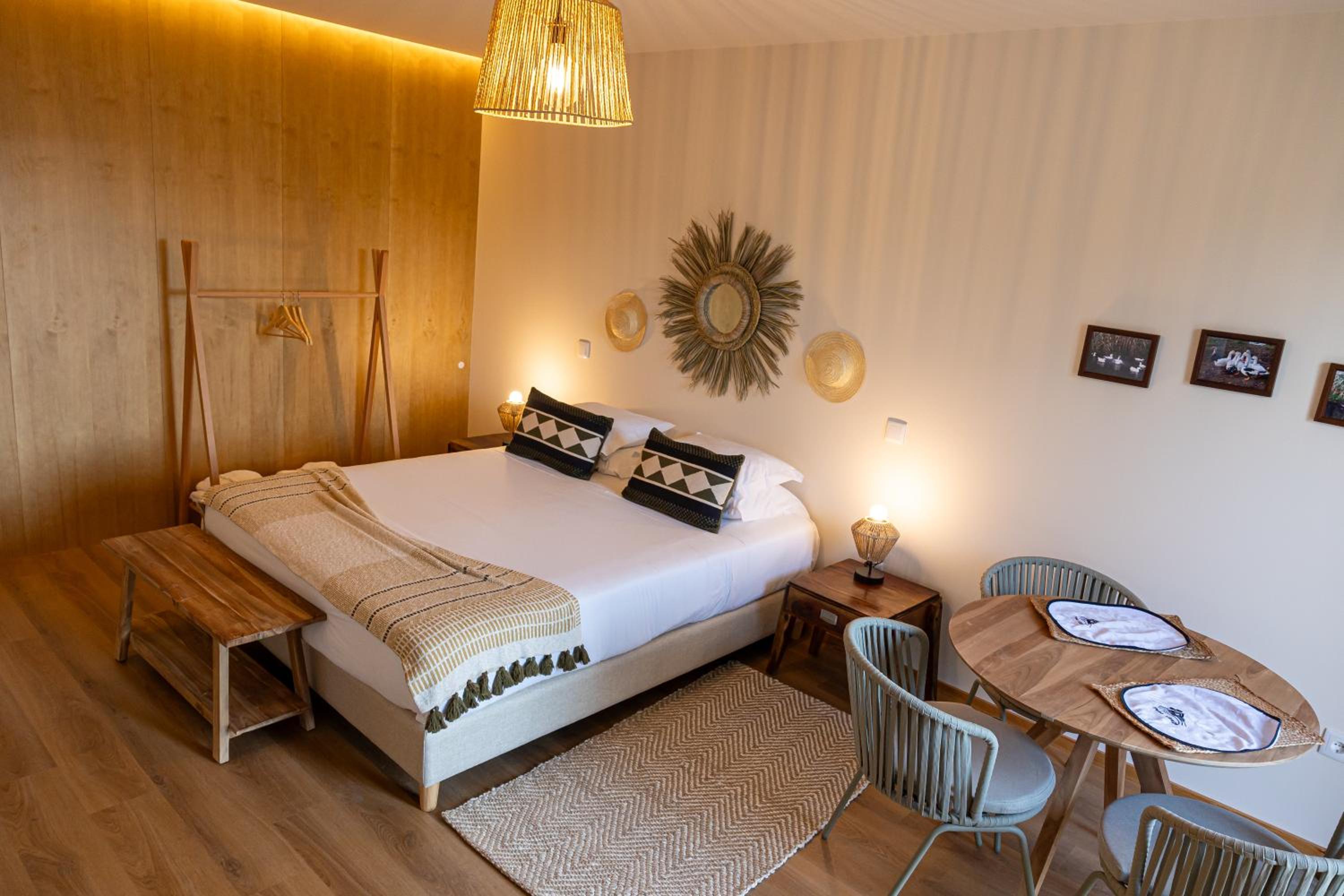 Suite with Spa Bath - Photo 1