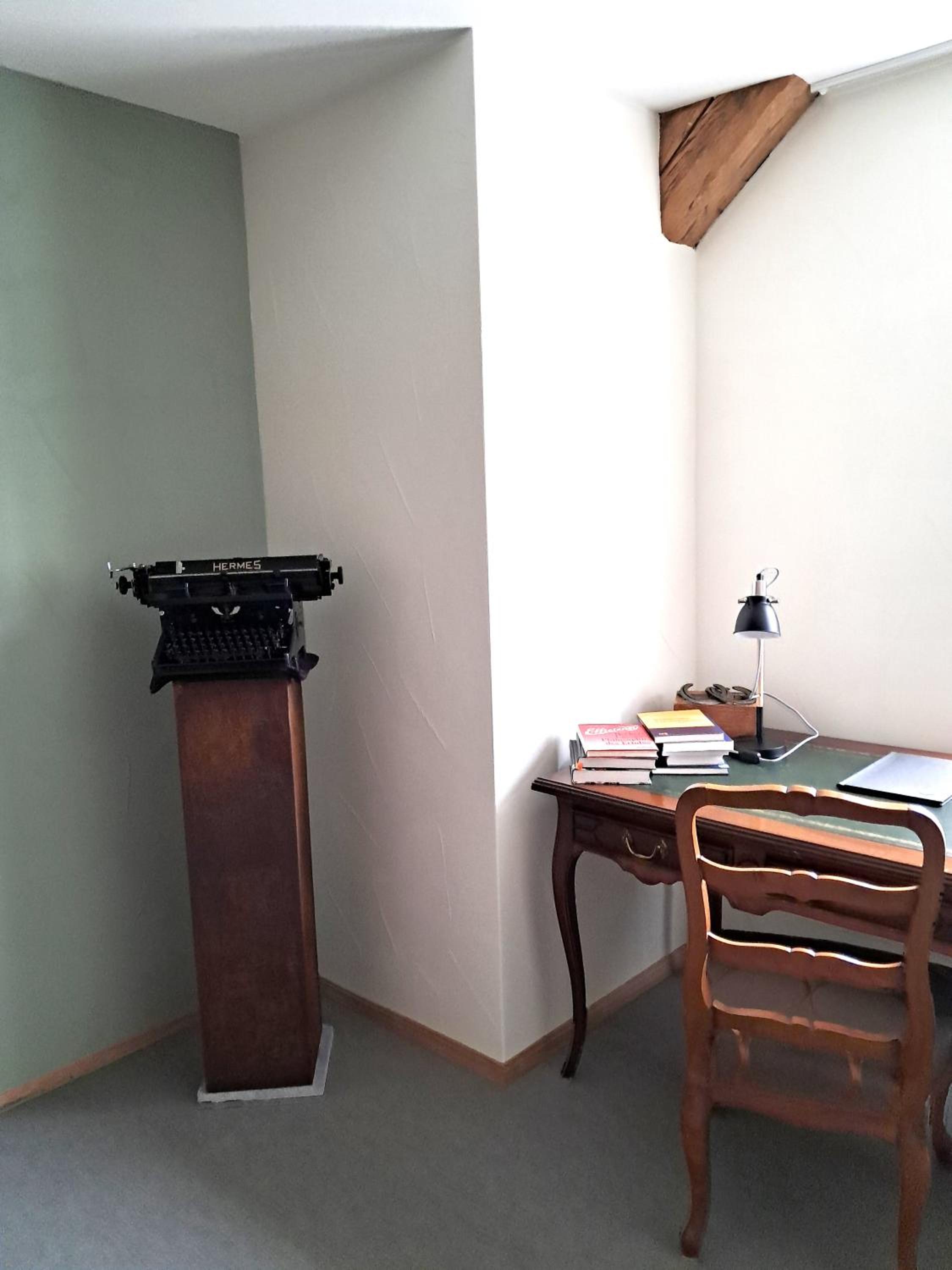 Double Room with Private Bathroom photo 3