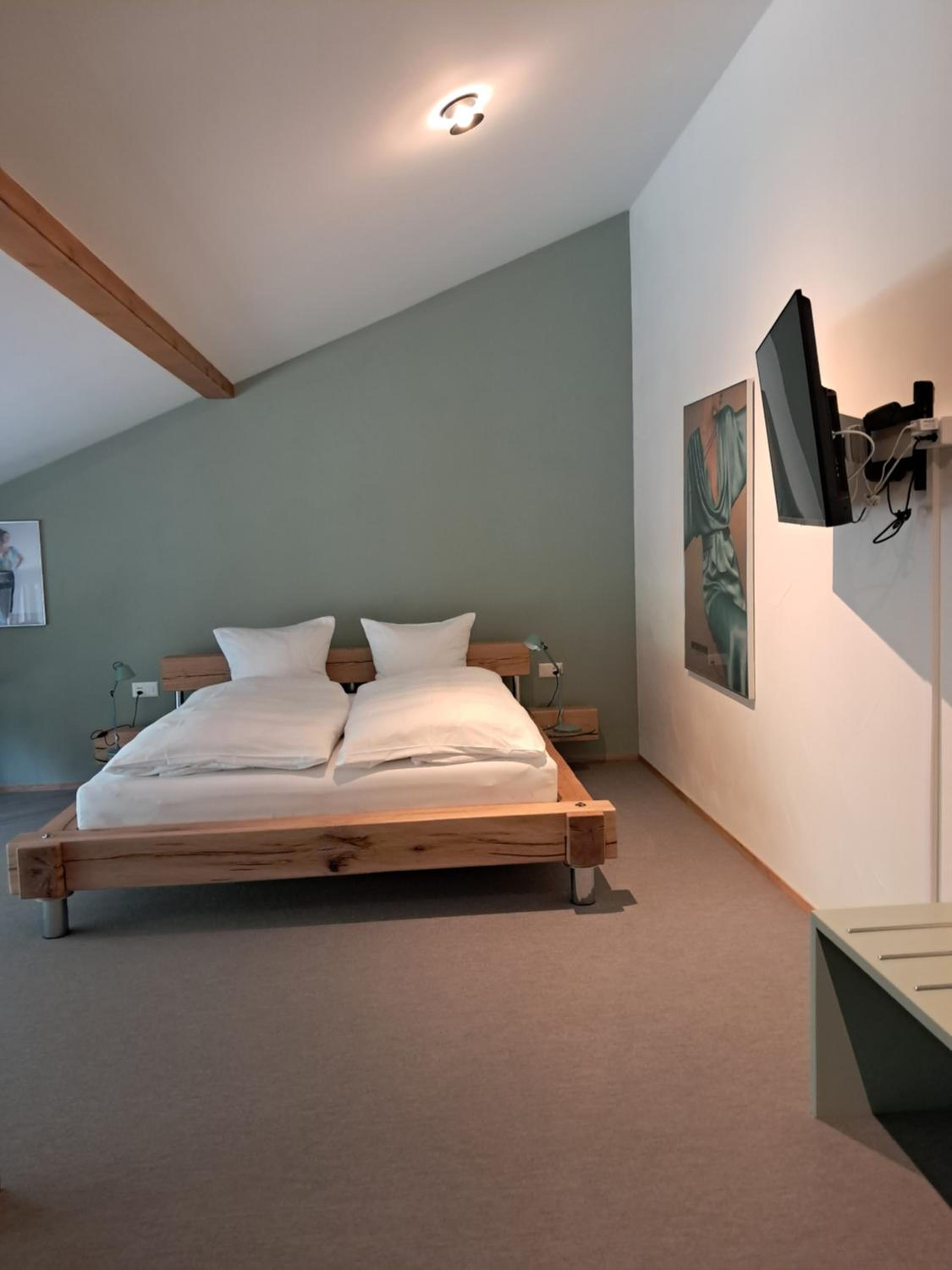 Double Room with Private Bathroom photo 3