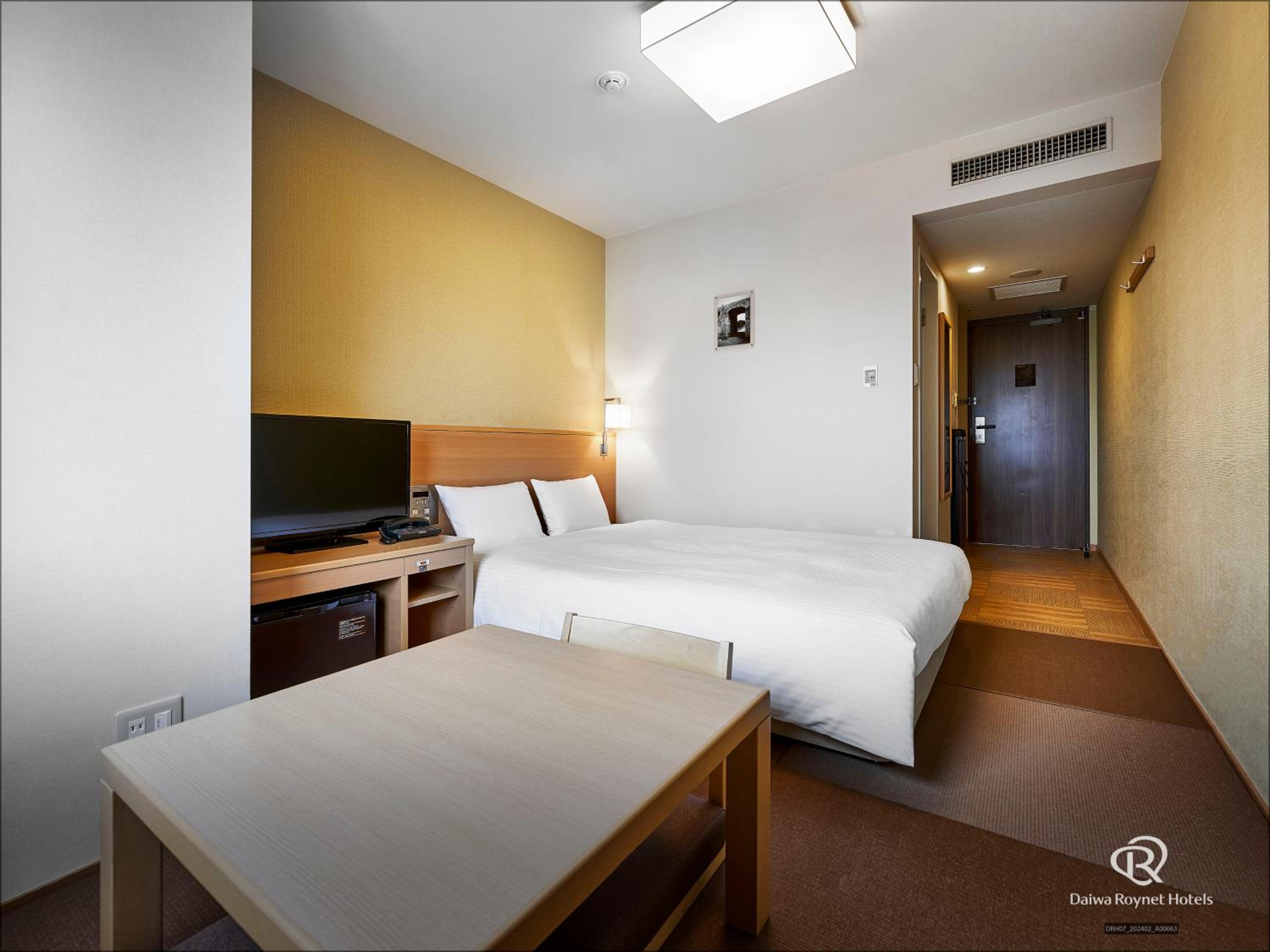 Double Room with Tatami area - Smoking - Photo 7