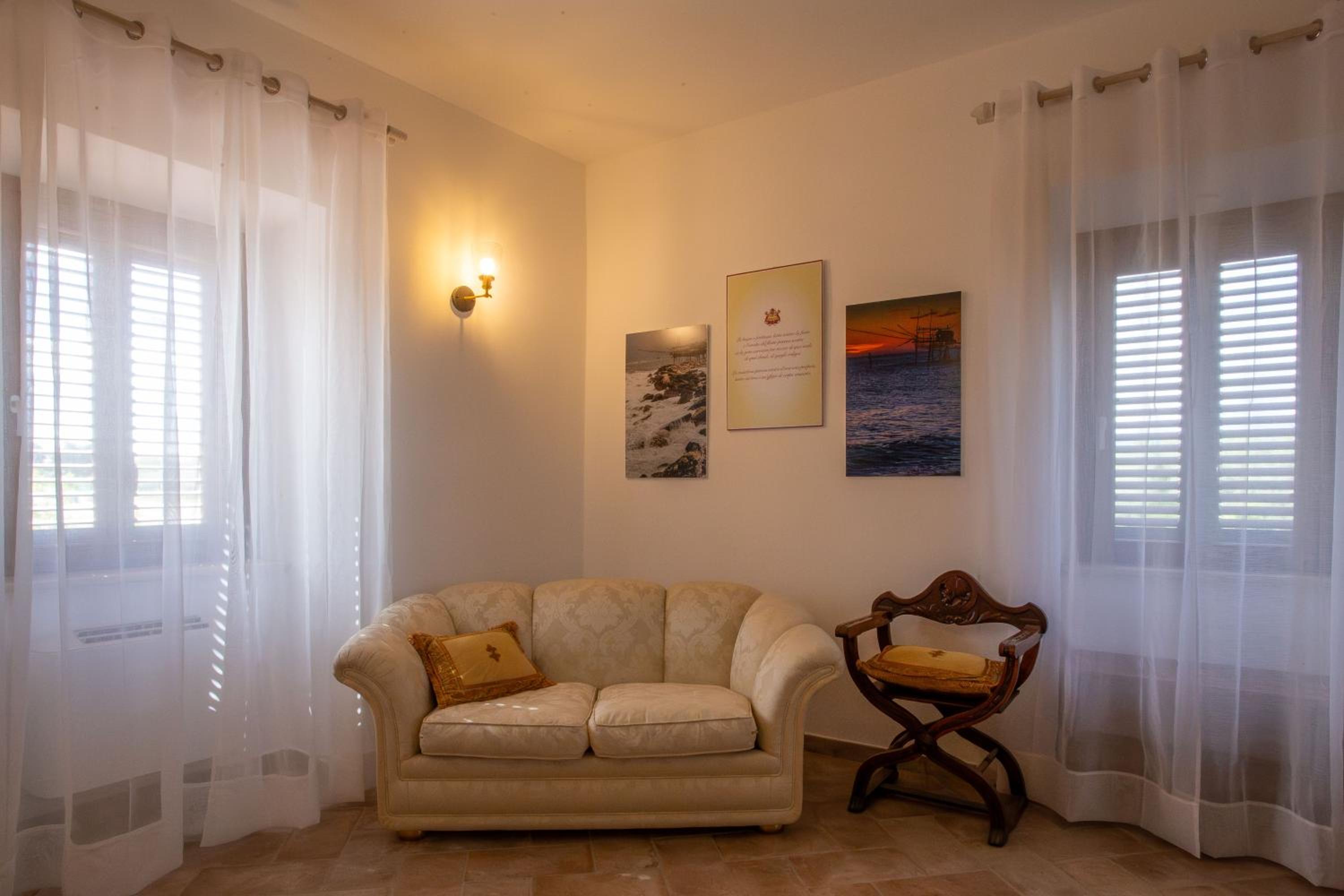 Four-Bedroom House photo 1