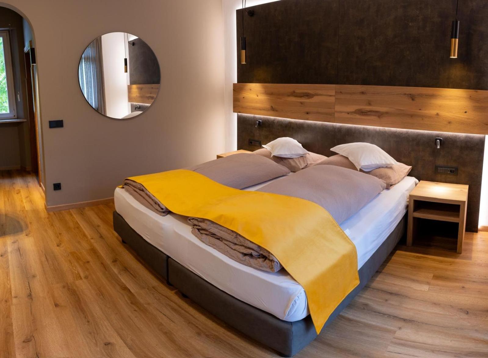 Double Room - Photo 13