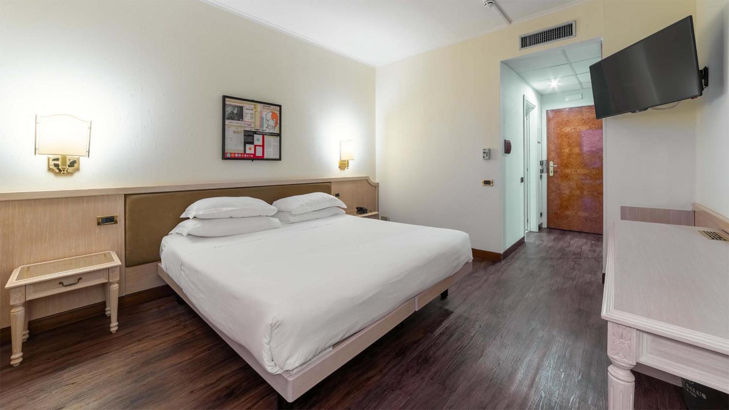 Classic Double Room with Spa Access  - Photo 2