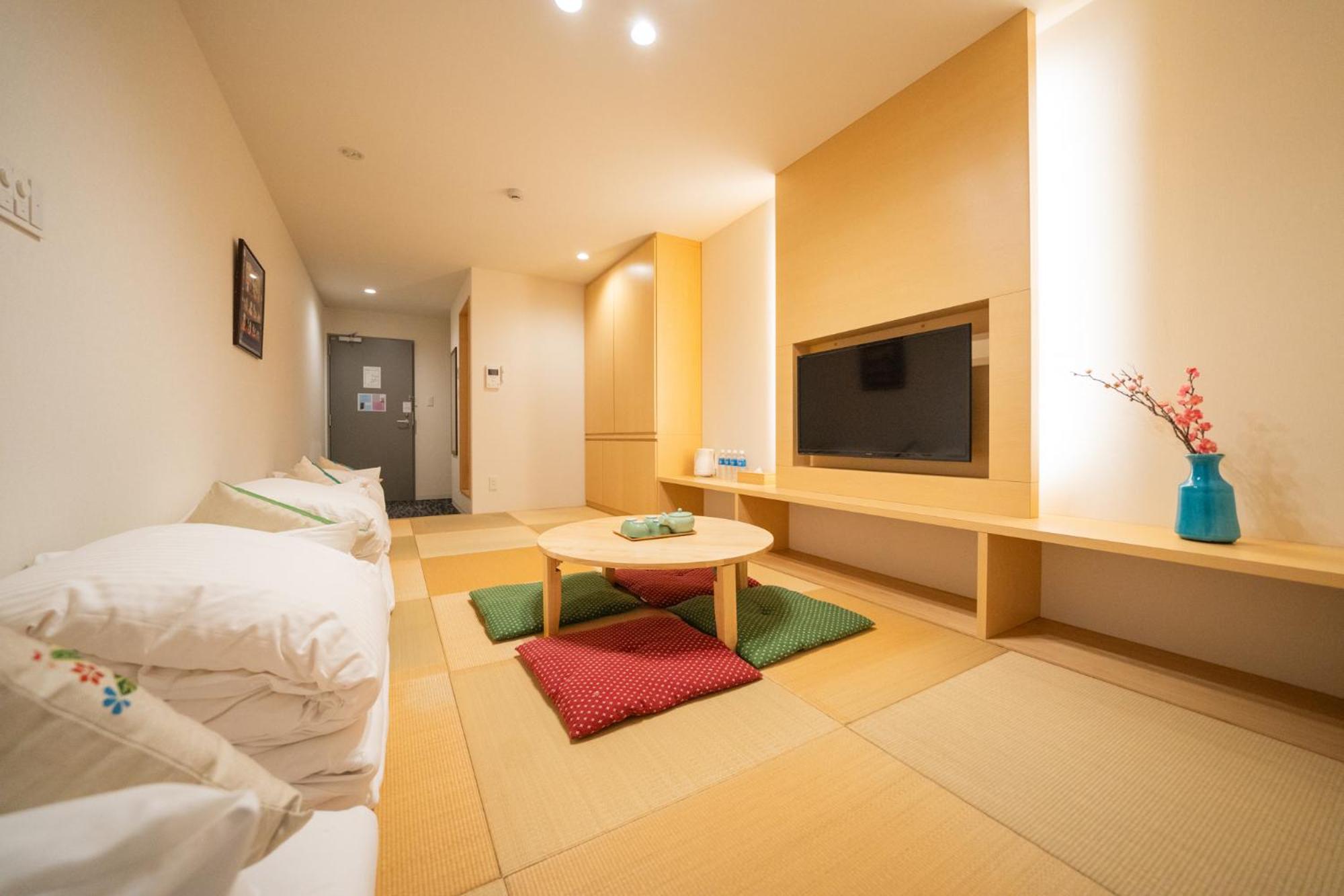 Japanese-Style Quadruple Room - Photo 6