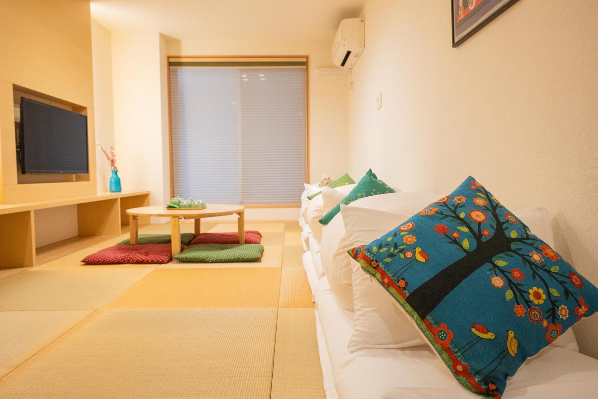 Japanese-Style Quadruple Room - Photo 9