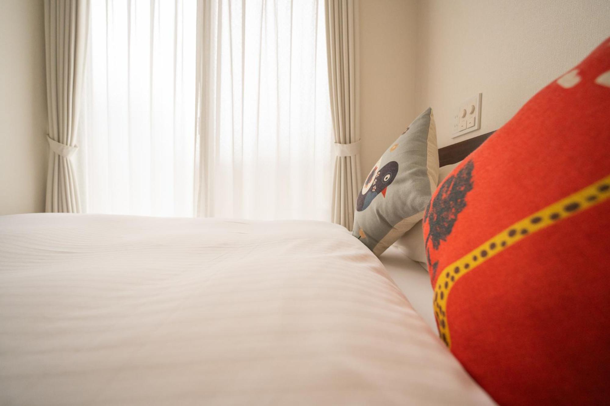 Double Room with Private Bathroom - Photo 16