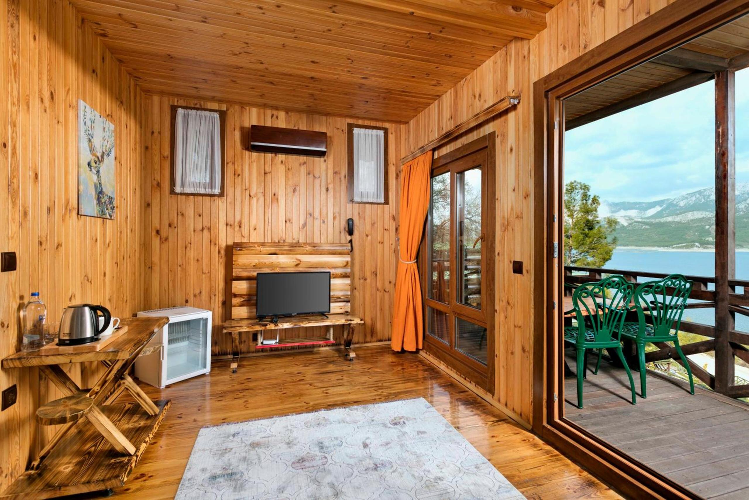 Family Bungalow - Photo 7