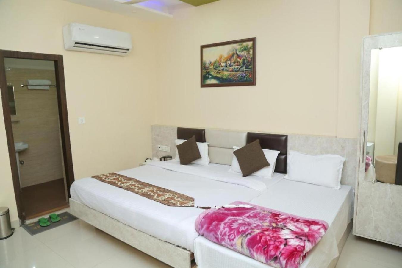 Superior Triple Room