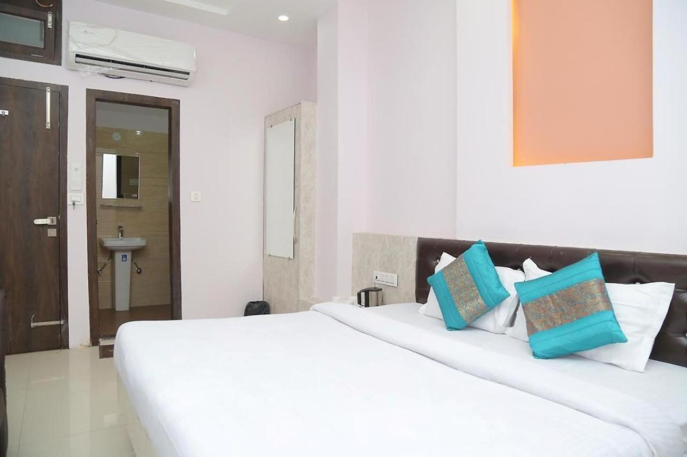 Deluxe Double Room - Photo 3