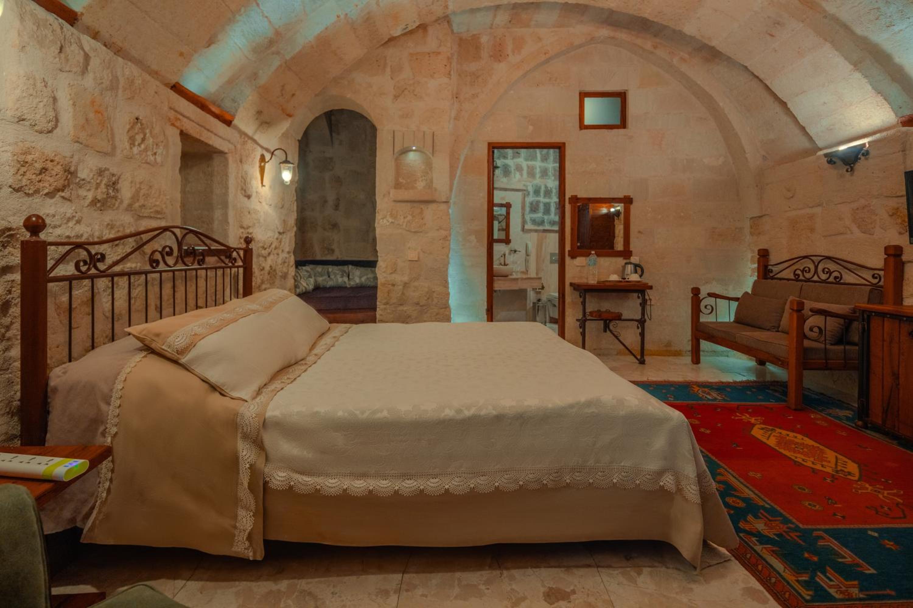 Double Stone Room  - Photo 6