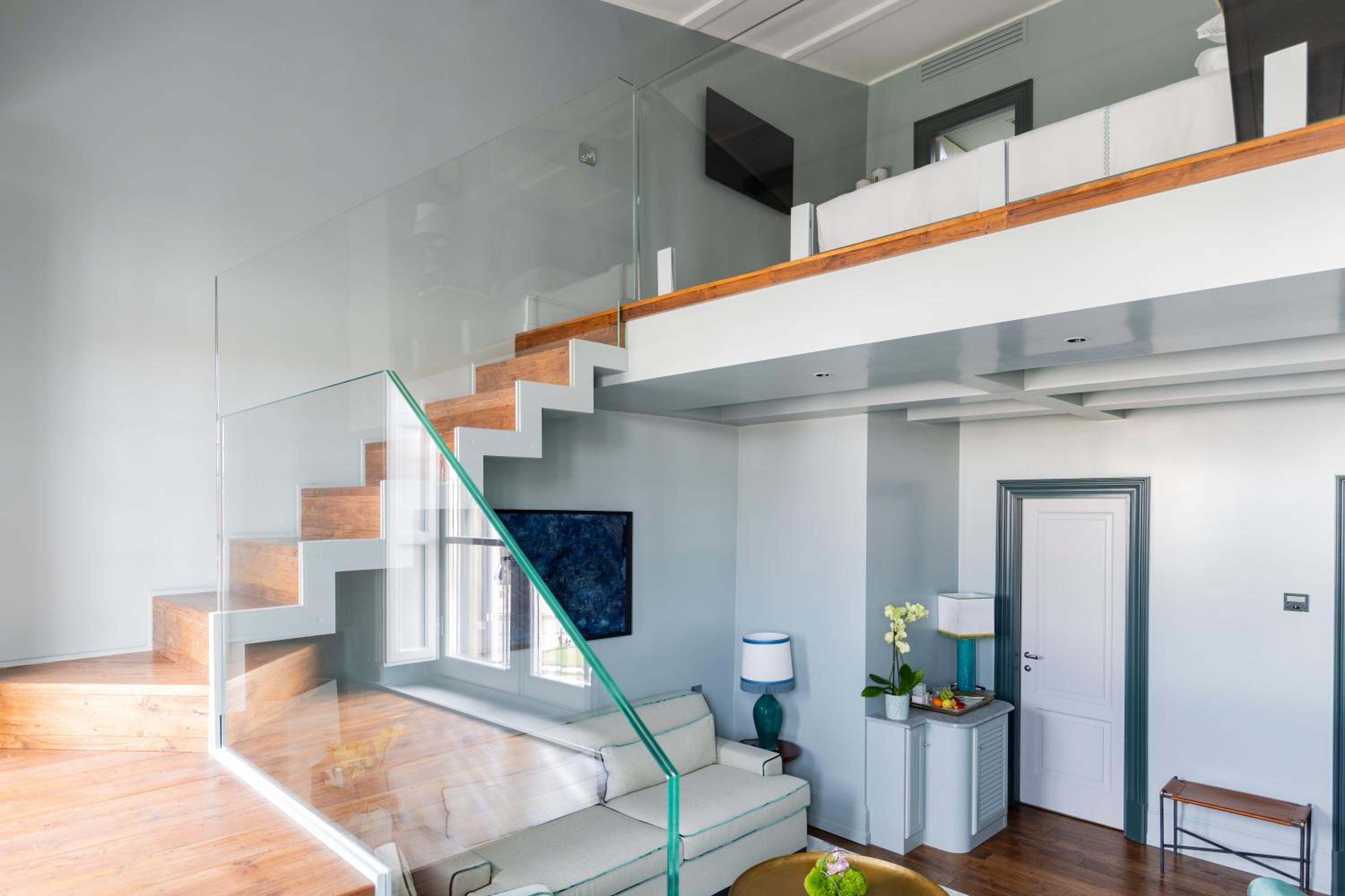 Loft photo 2