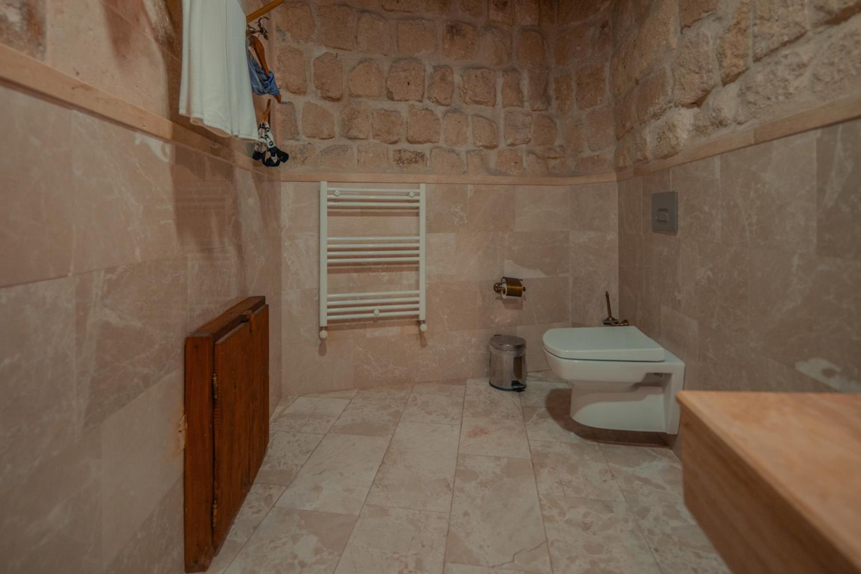 Double Stone Room  - Photo 22