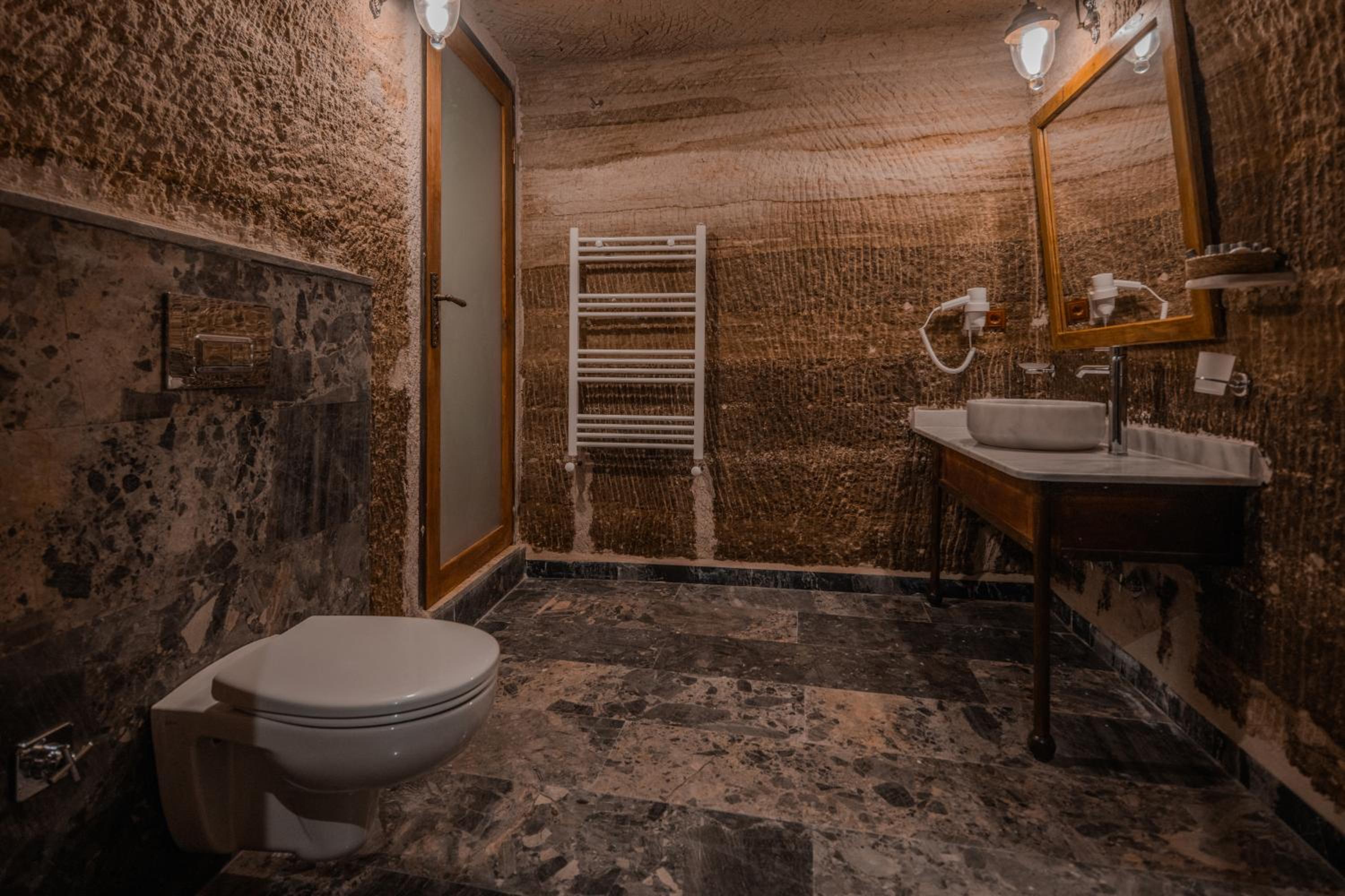 Double Stone Room  - Photo 16