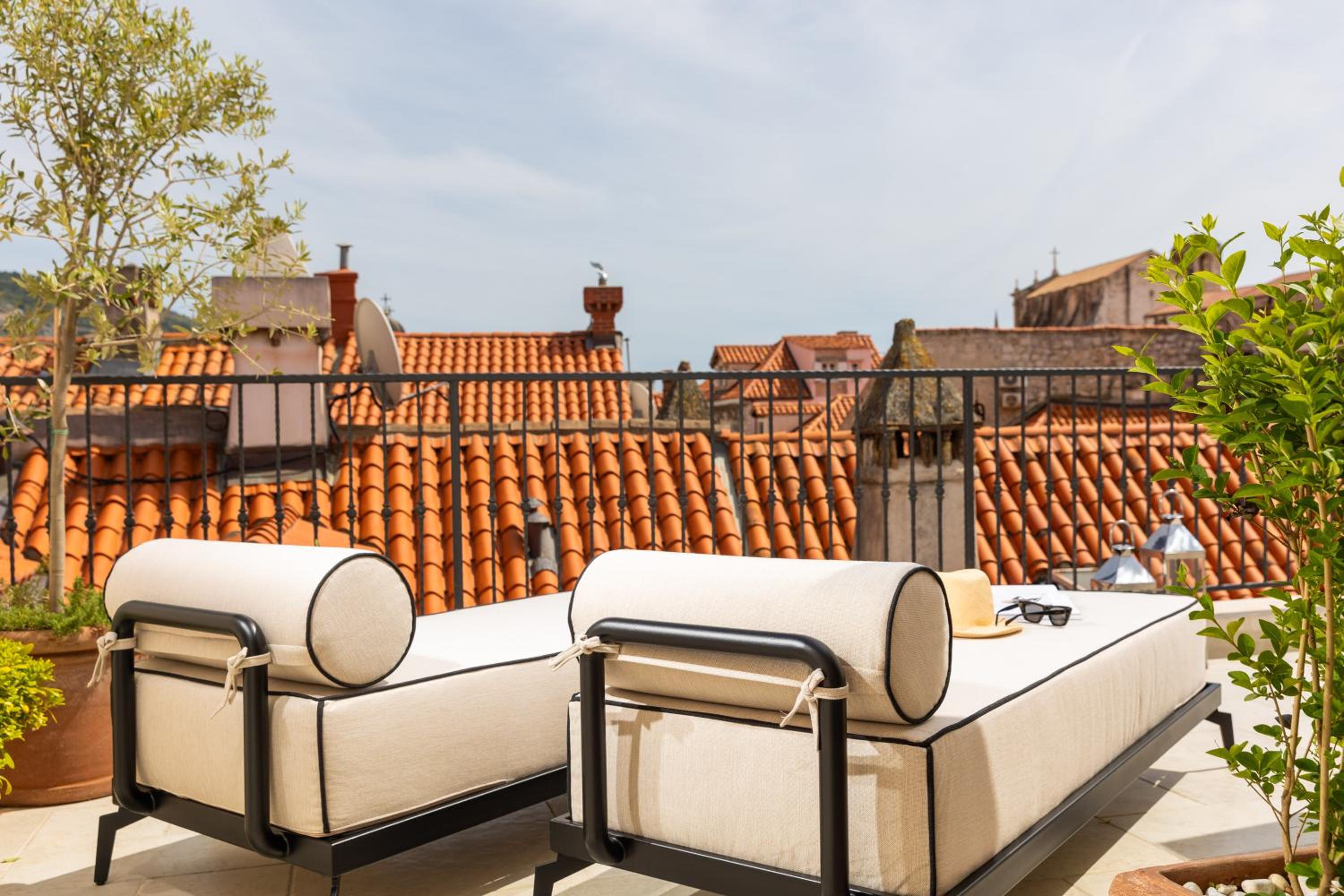 Junior Suite with Balcony photo 3