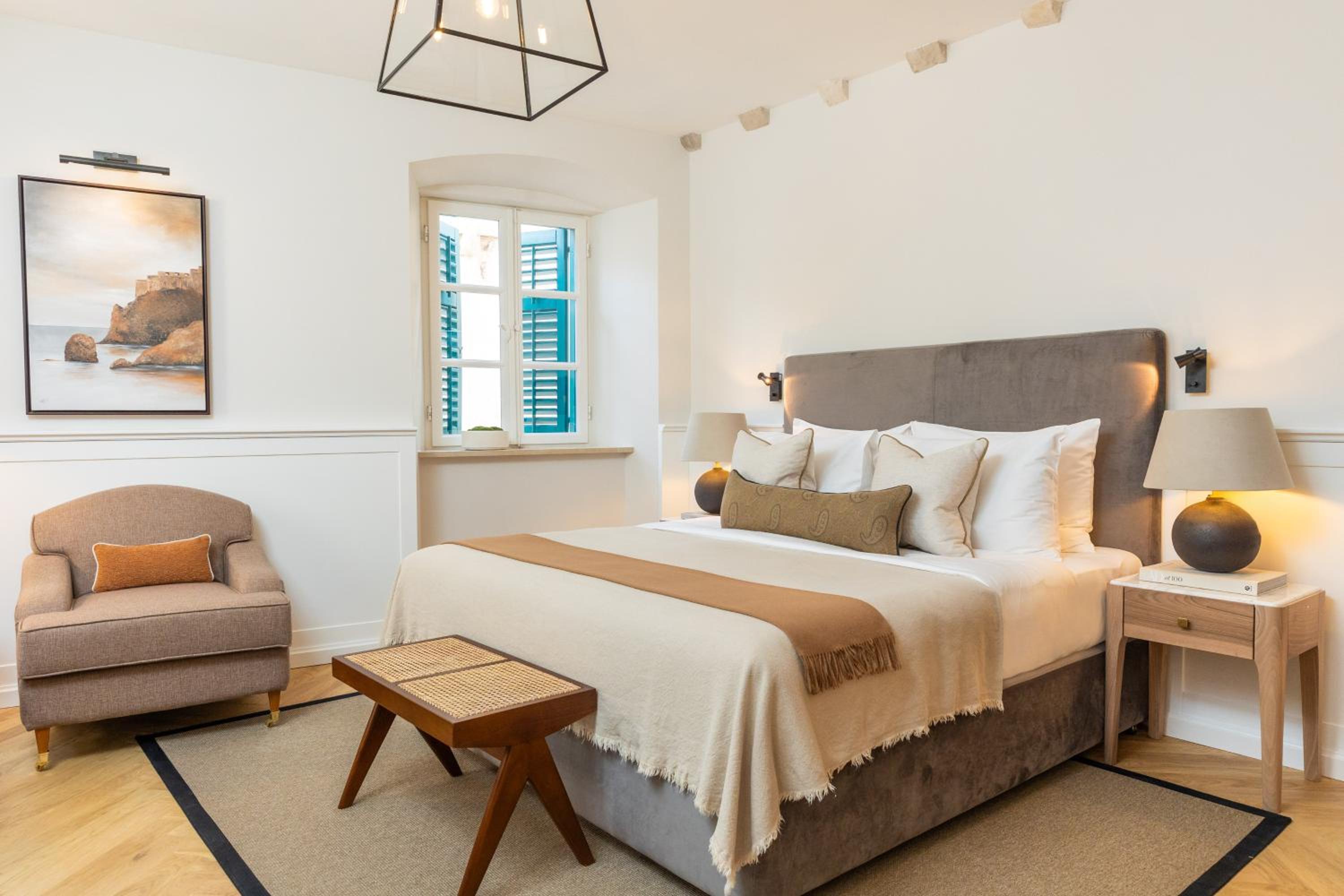 Superior King Room photo 3