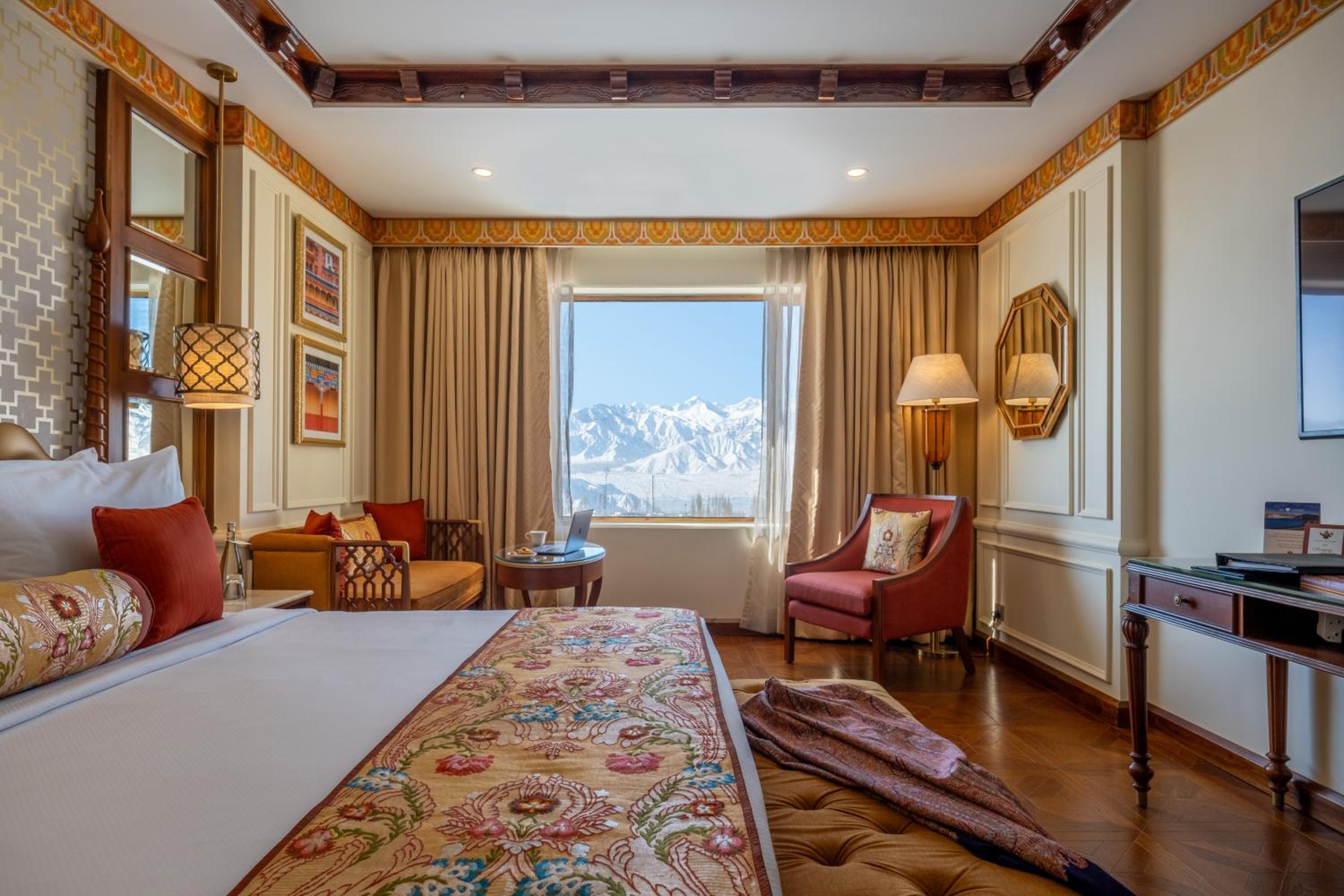 Luxury room