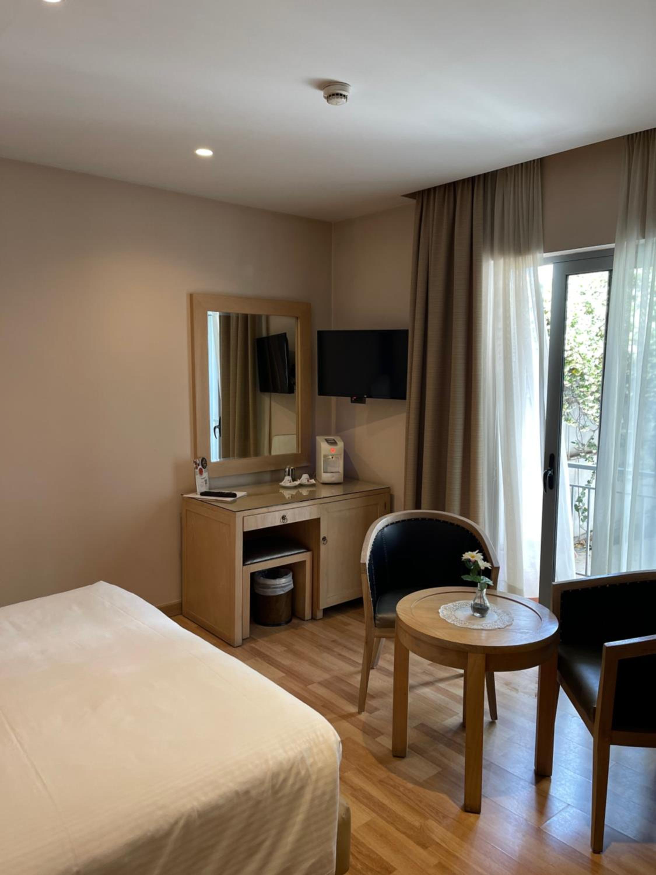 Double or Twin Room photo 2