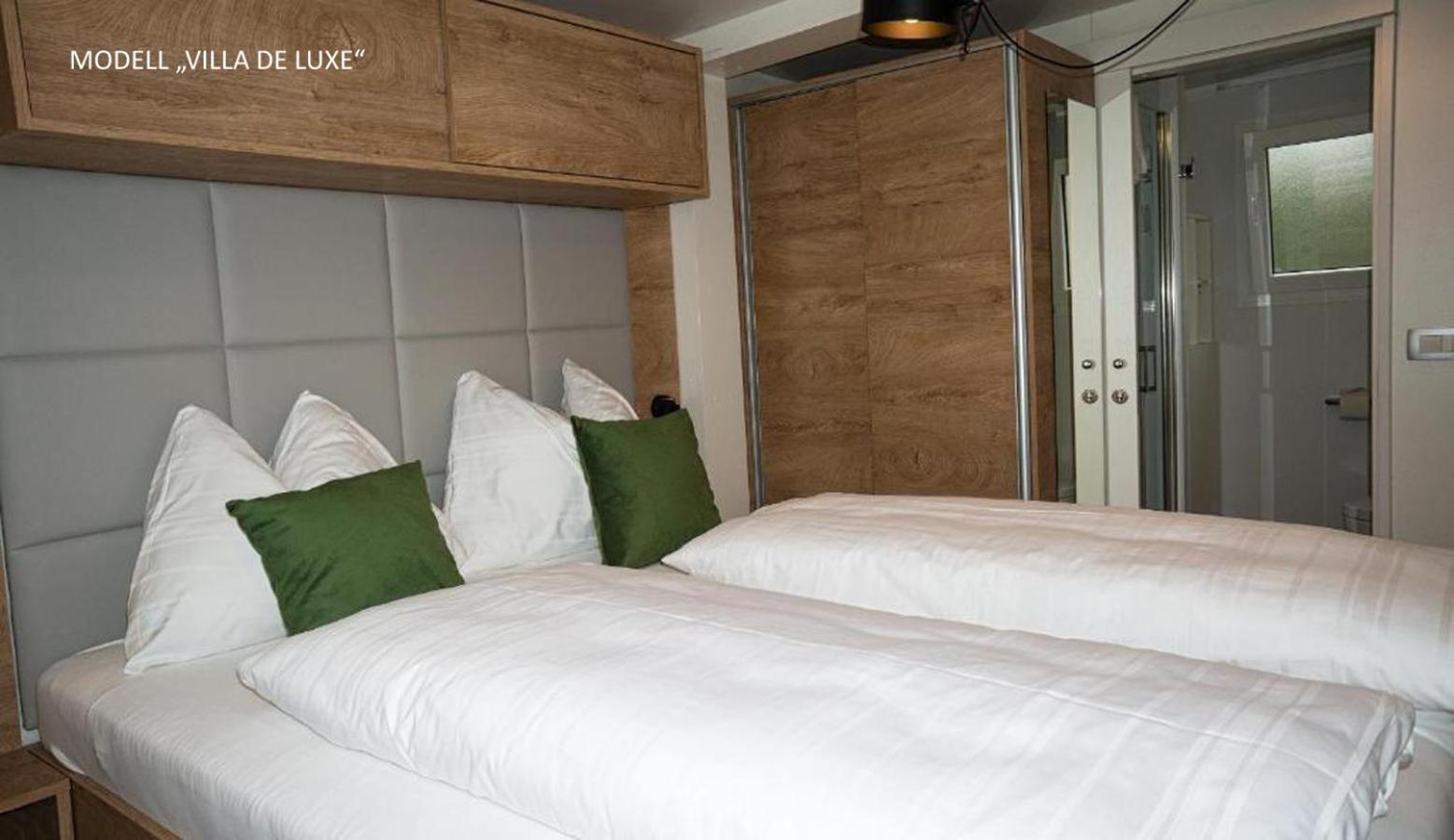 Mobile Home With Shower photo 1
