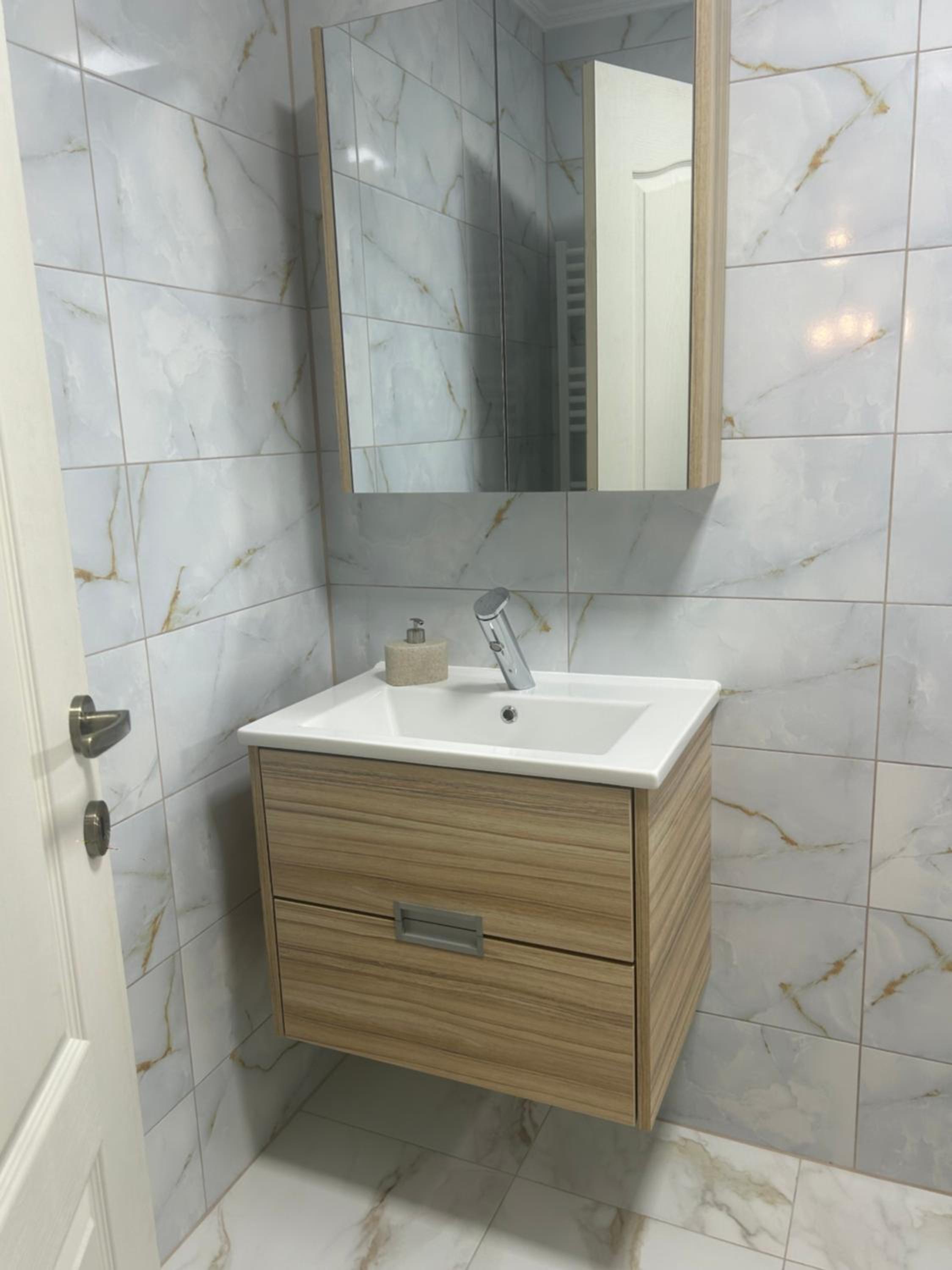 Double Room - Photo 4