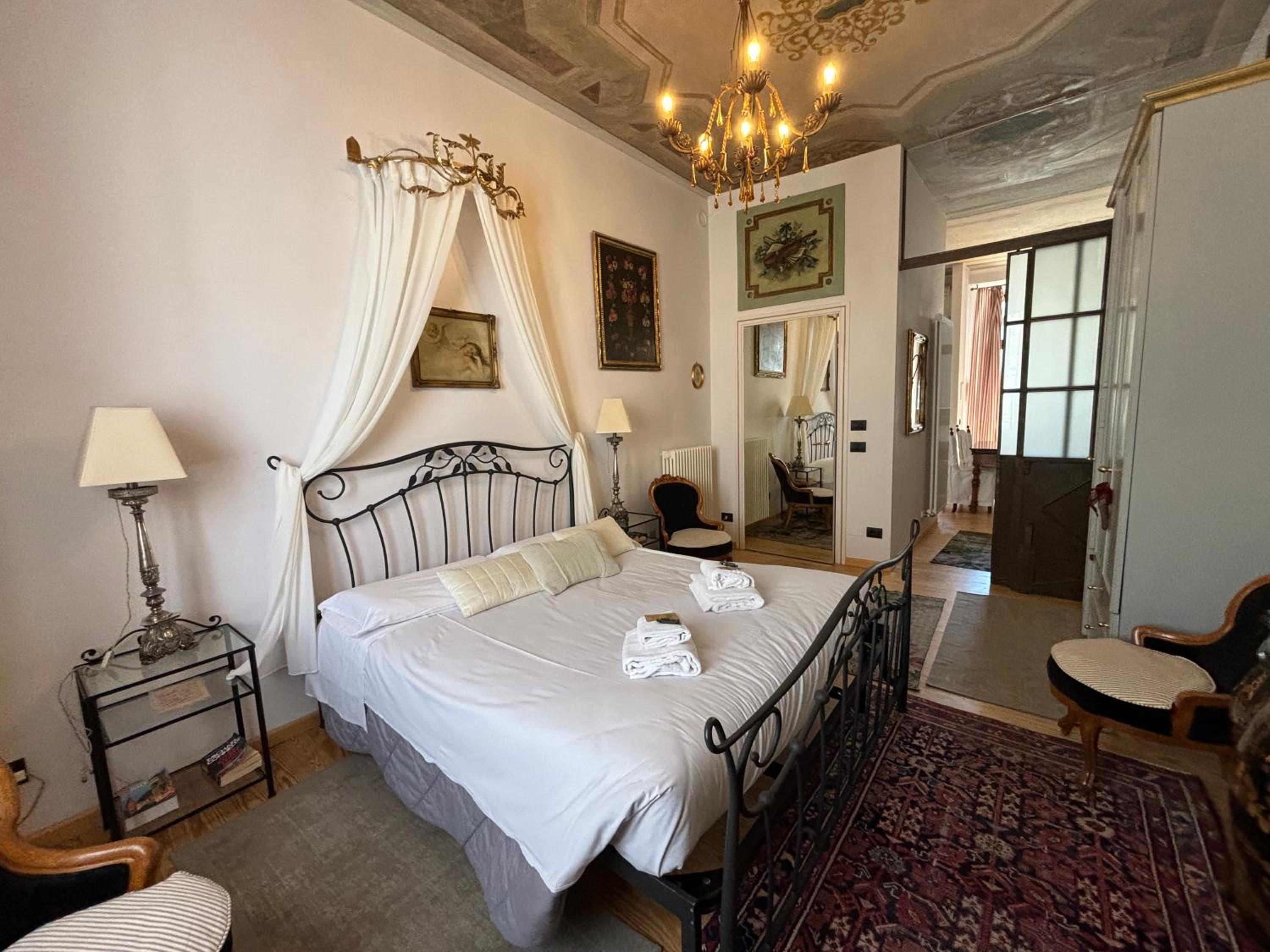 Superior One-Bedroom Apartment - Via Abramo Massalongo 5 - Photo 2
