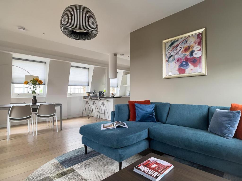 Two-Bedroom Deluxe Apartment with Balcony photo 3