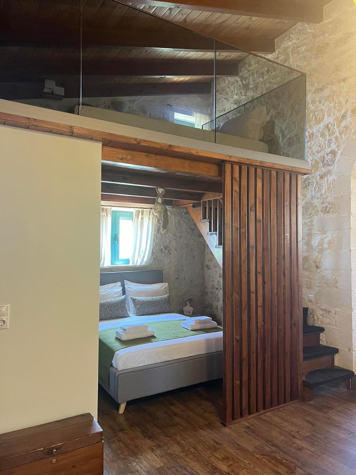 Villa photo 3