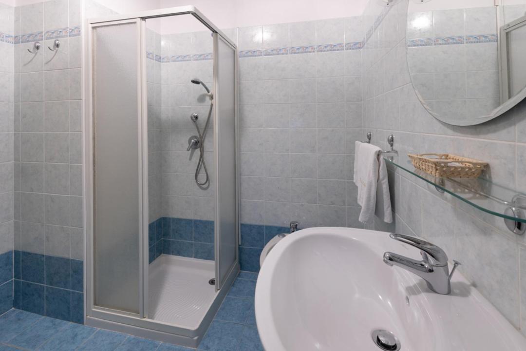 Superior Double Room - Photo 3