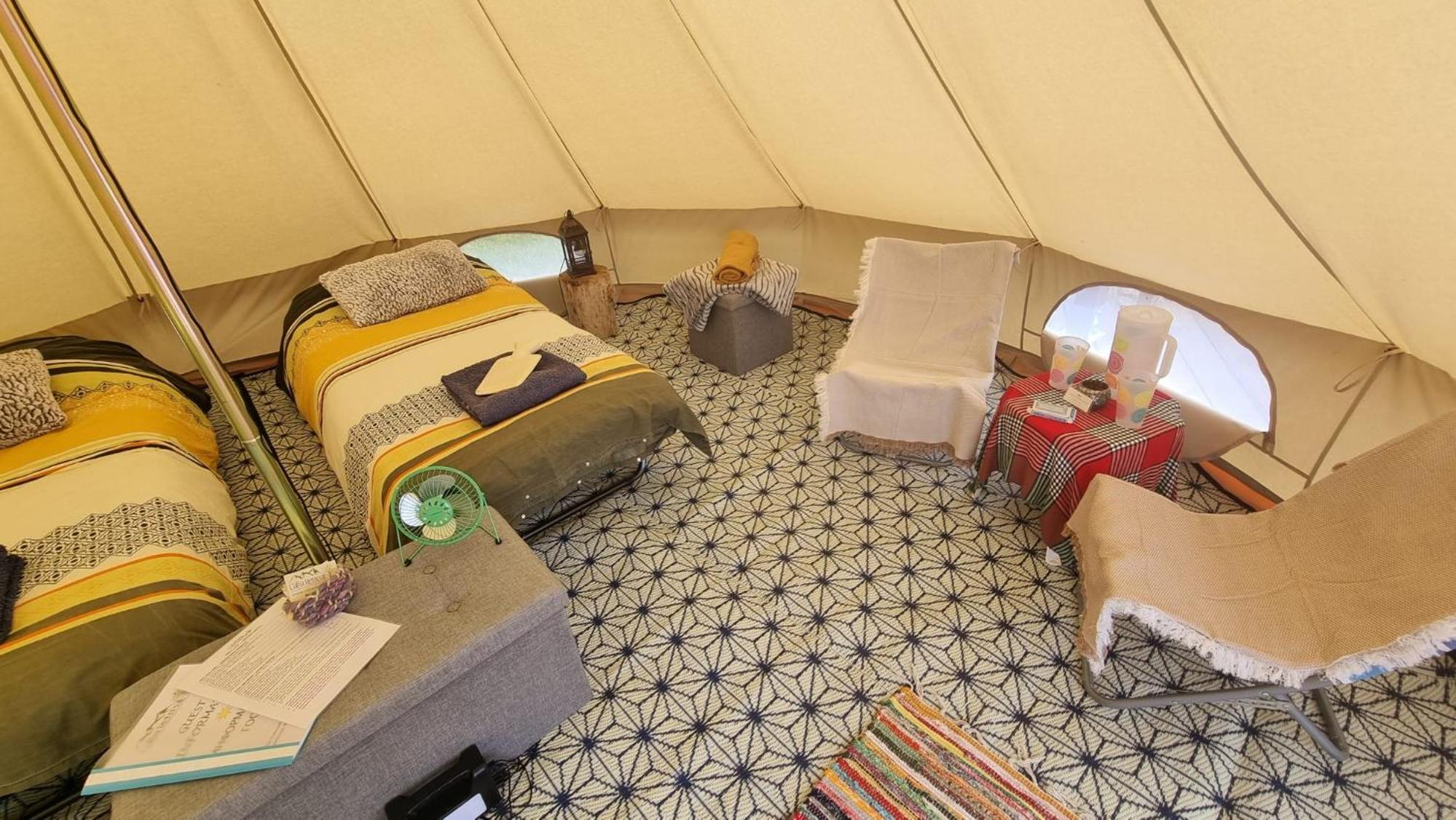 Tent - Photo 19
