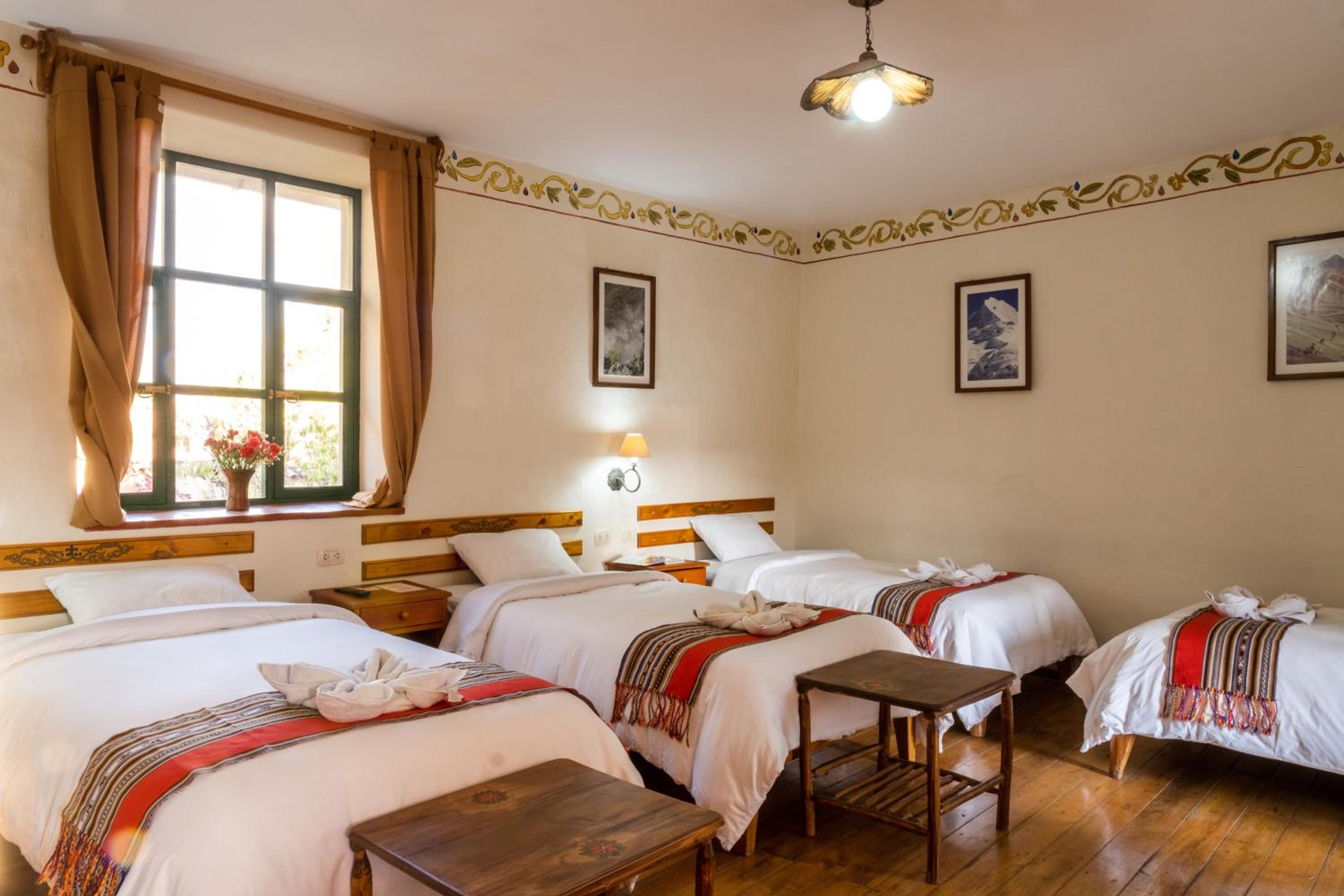 Classic Quadruple Room photo 2