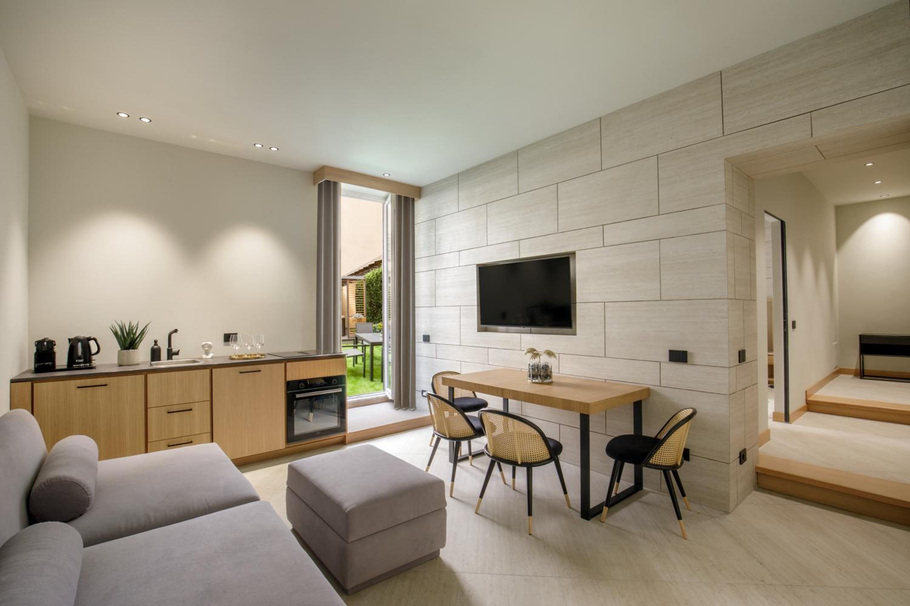 Apartment with Terrace Via di Ripetta 229