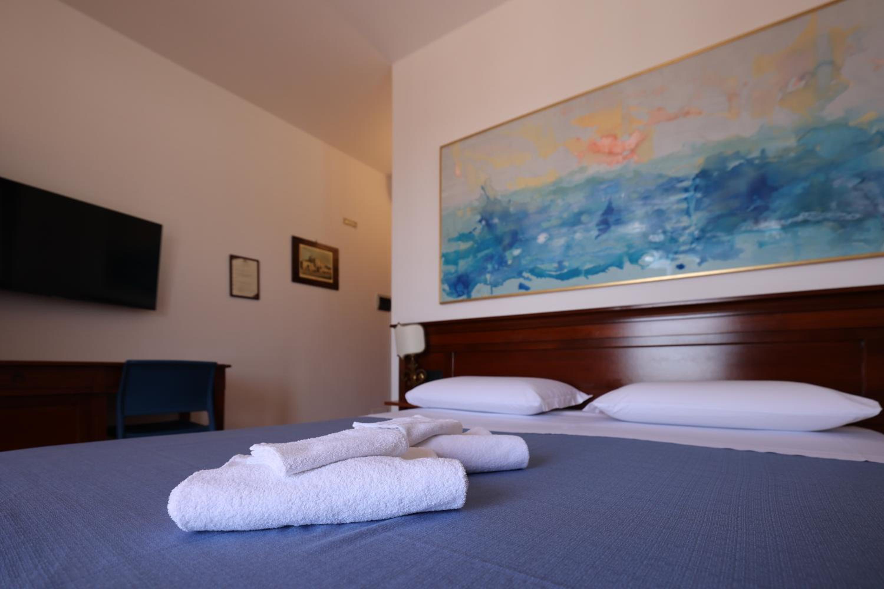 Deluxe Quadruple Room photo 2