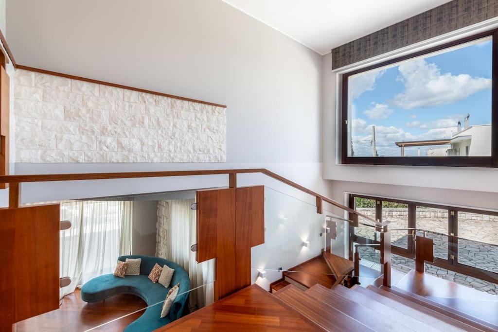 Villa photo 3