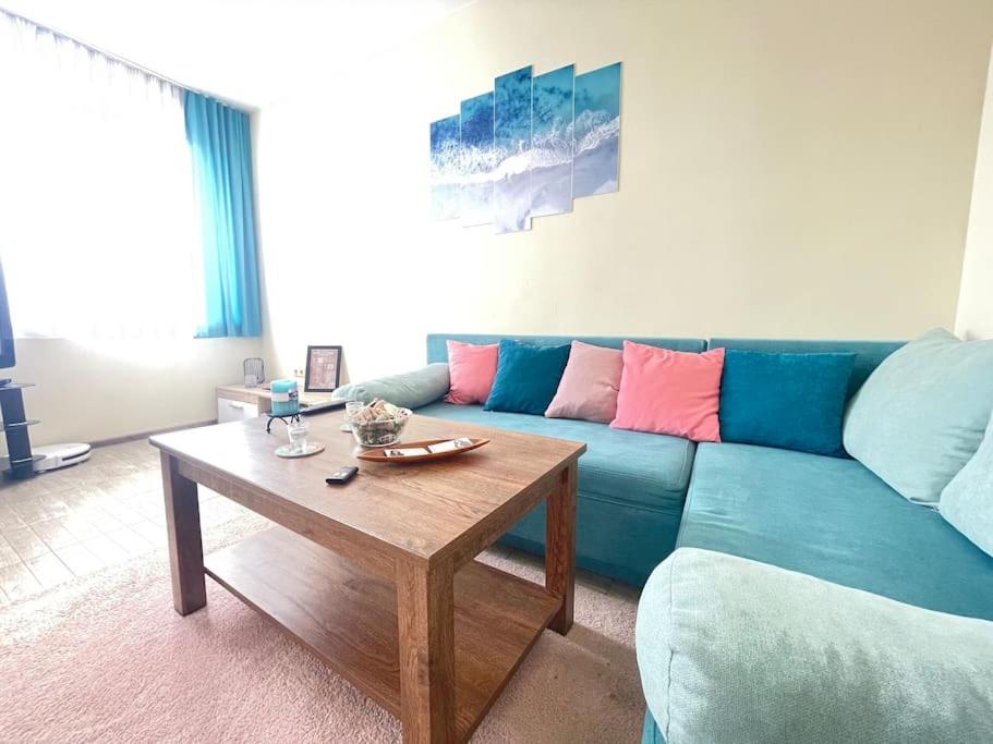One-Bedroom Apartment - Photo 13
