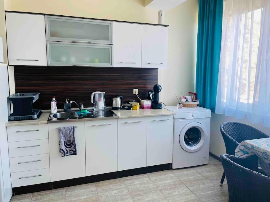 One-Bedroom Apartment - Photo 21