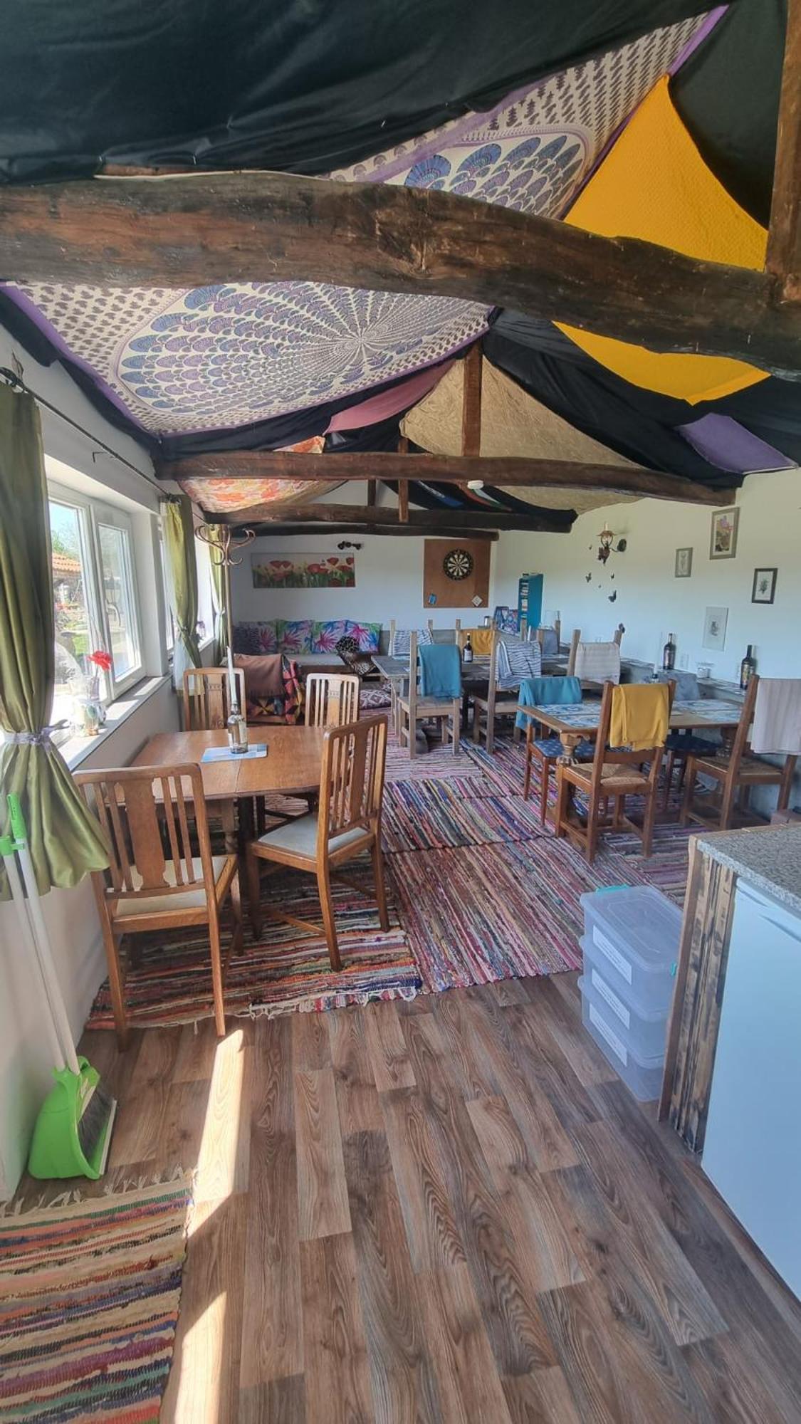 Tent - Photo 30