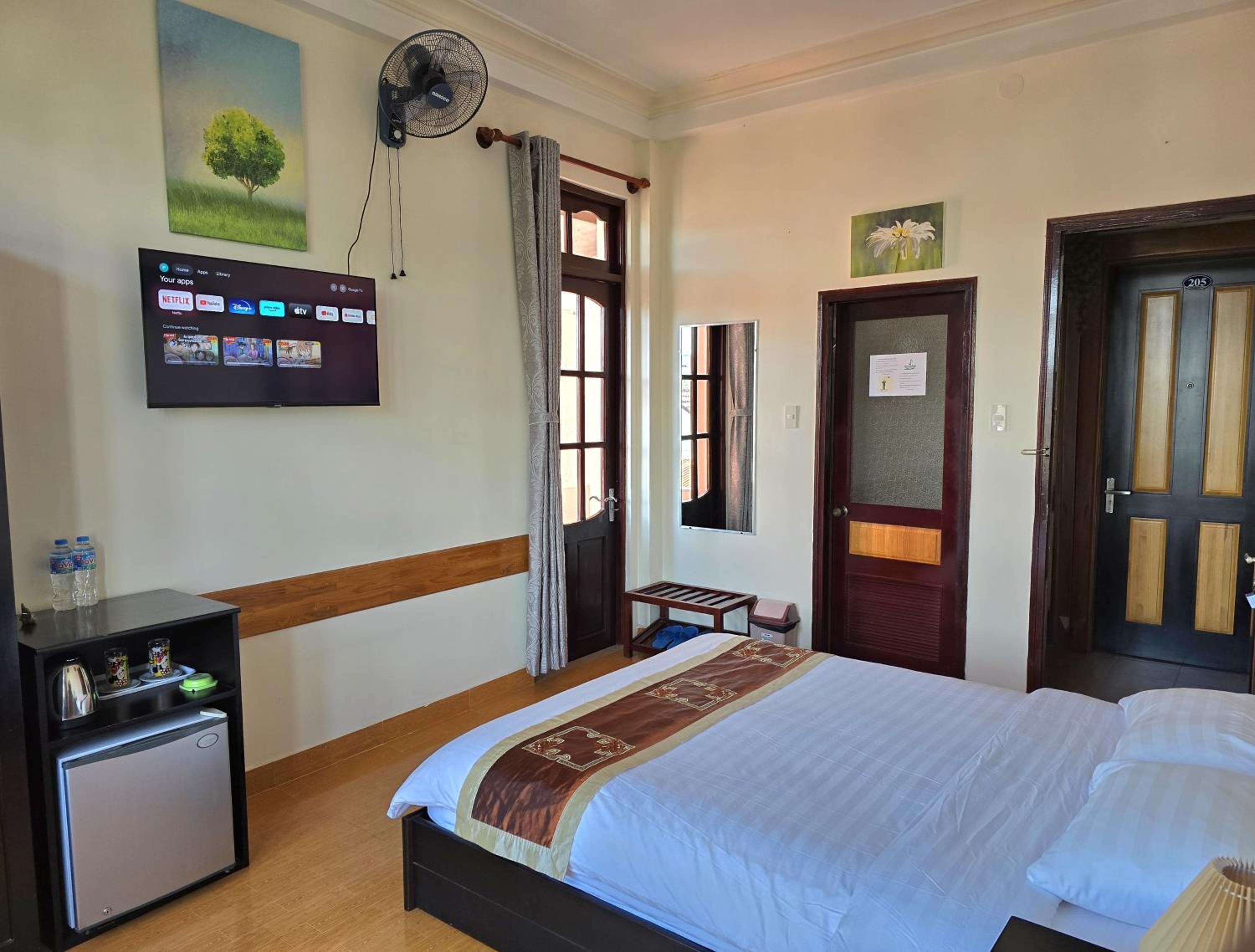 Standard Single Room