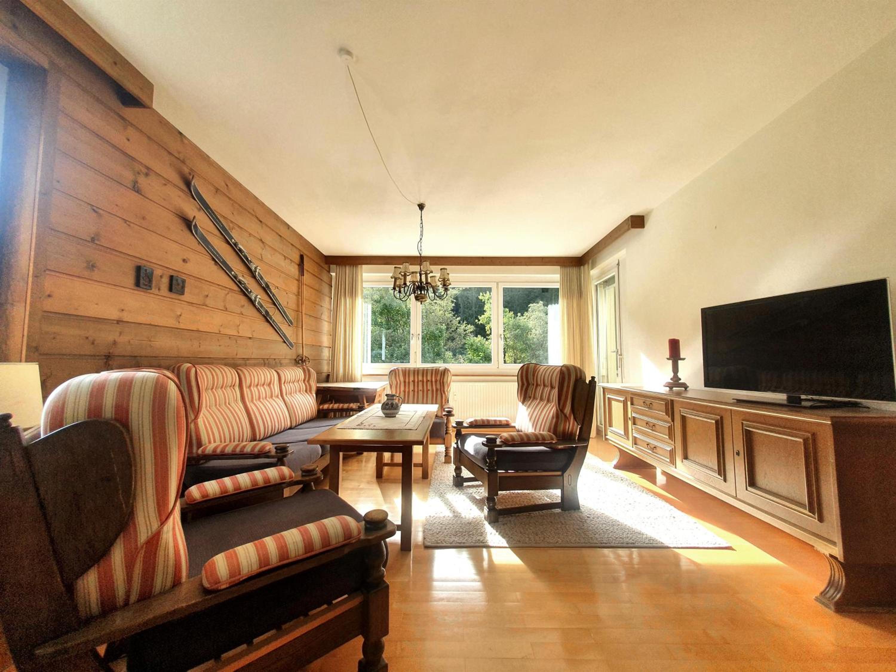 Three-Bedroom Apartment With Bath