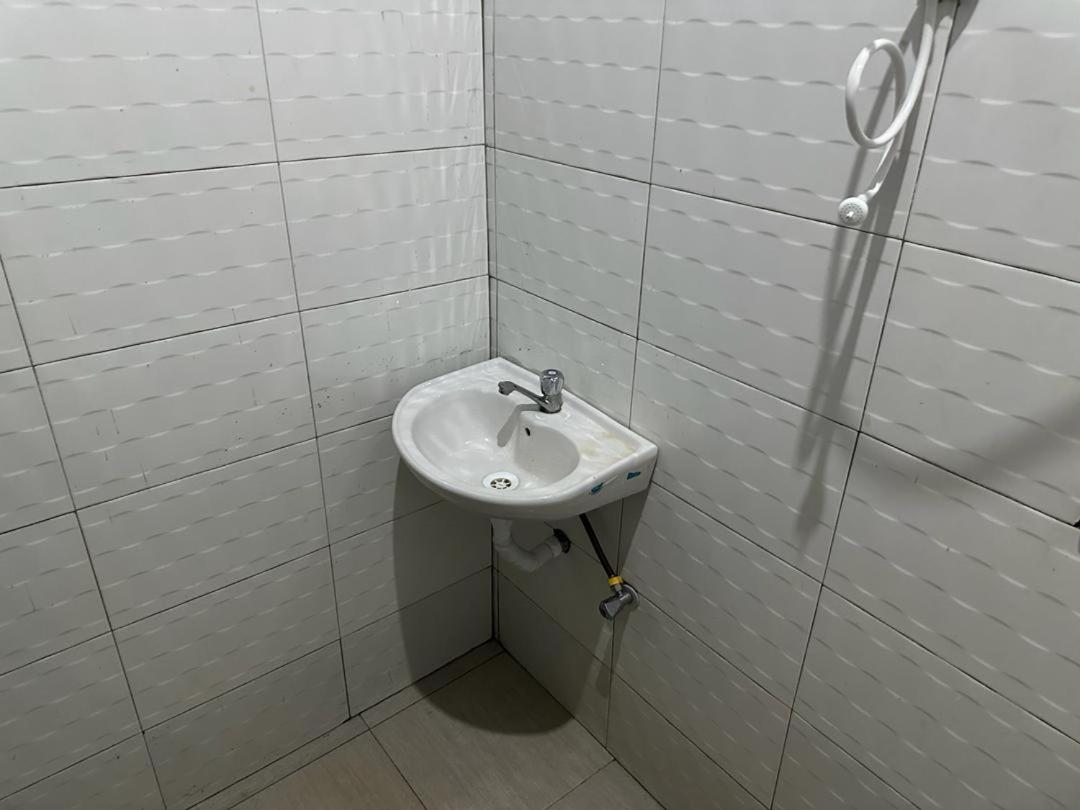 Budget Double Room photo 2