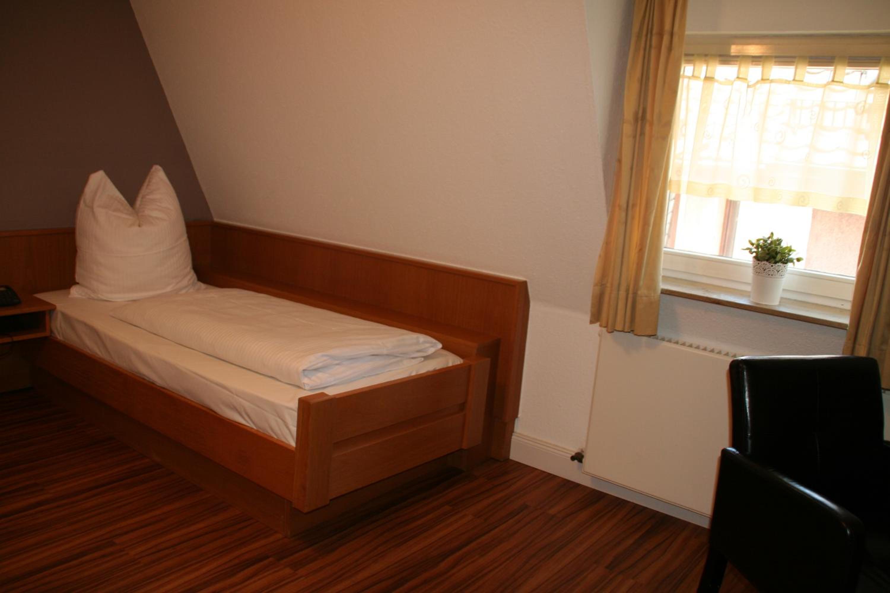 Single Room photo 1