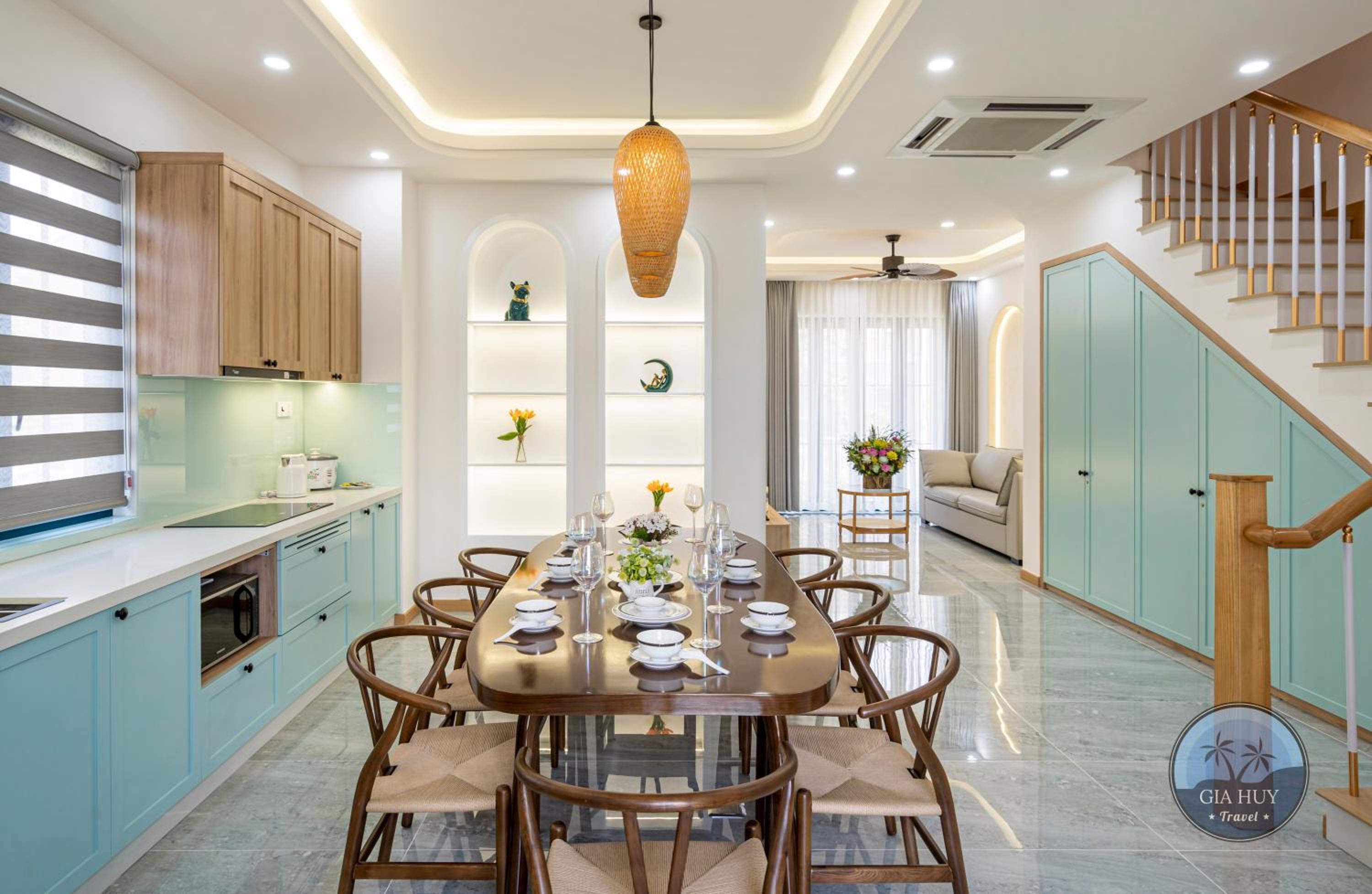 Villa photo 1