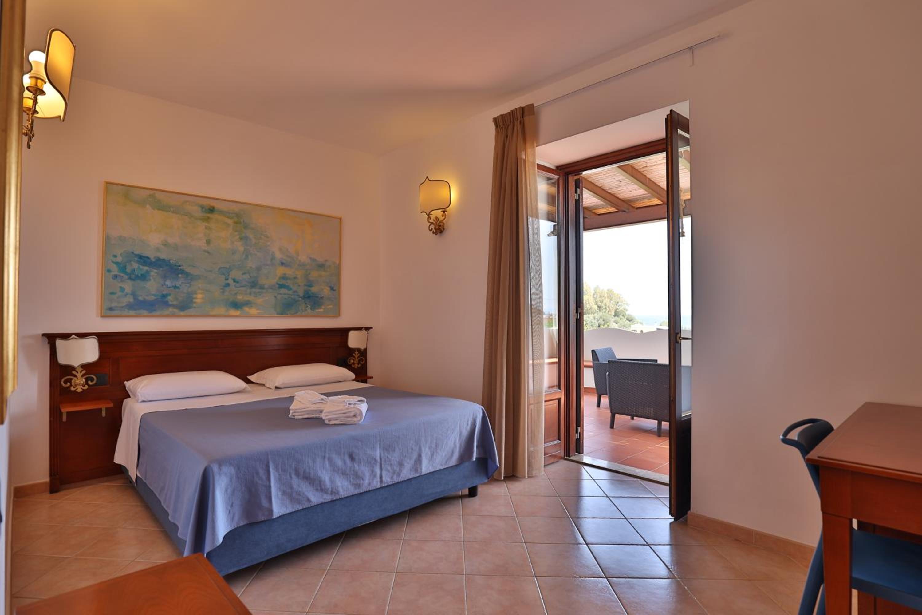 Double Room with Terrace photo 3