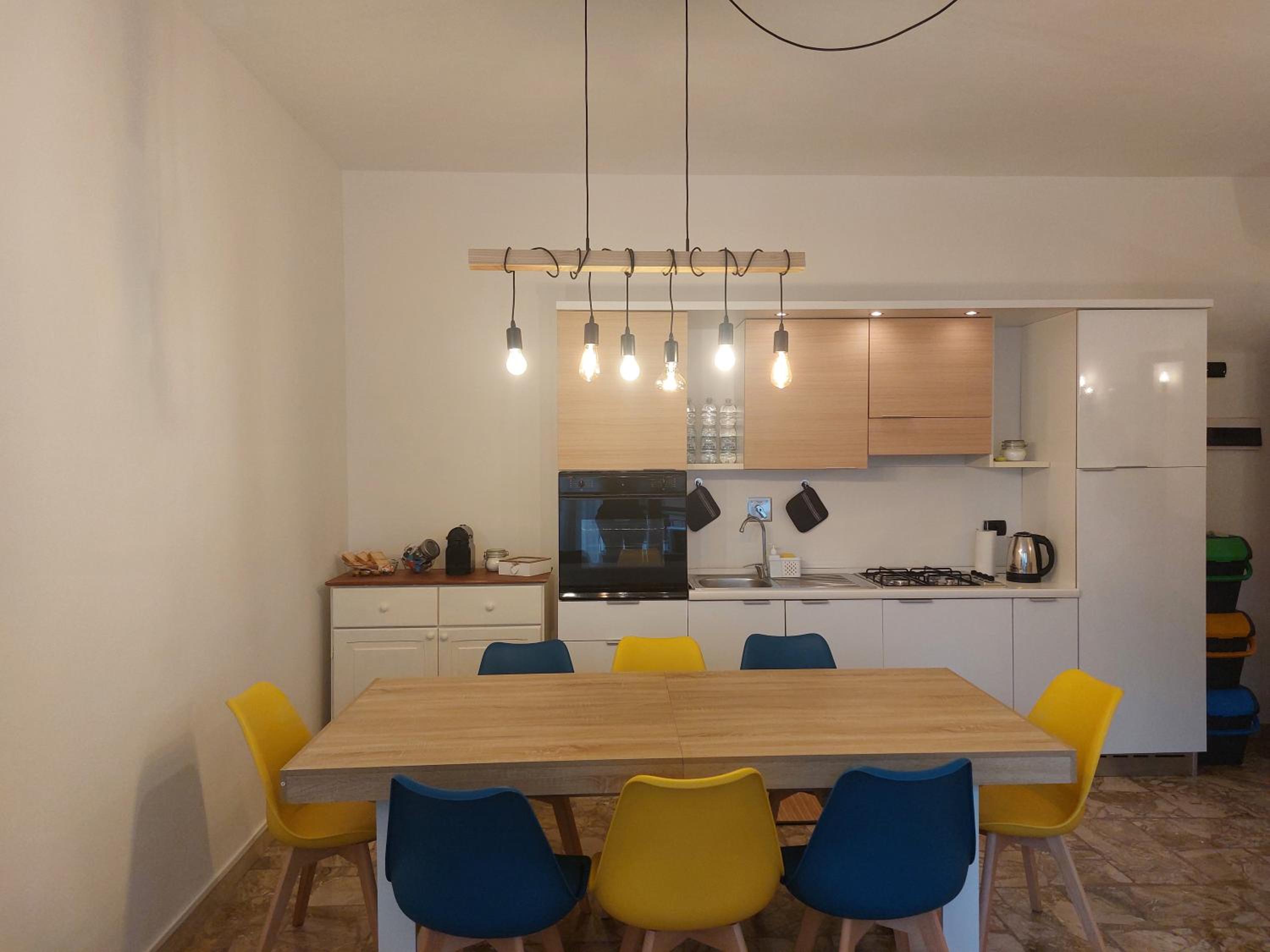 Apartment photo 2