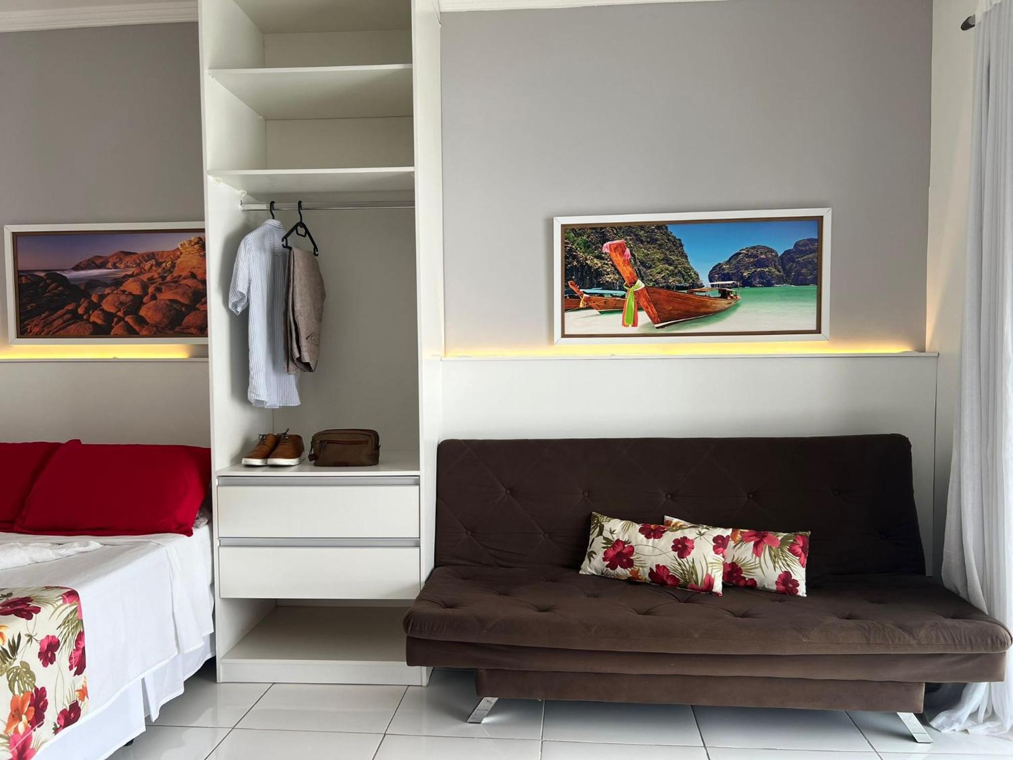 Quadruple Room with Balcony - Photo 4