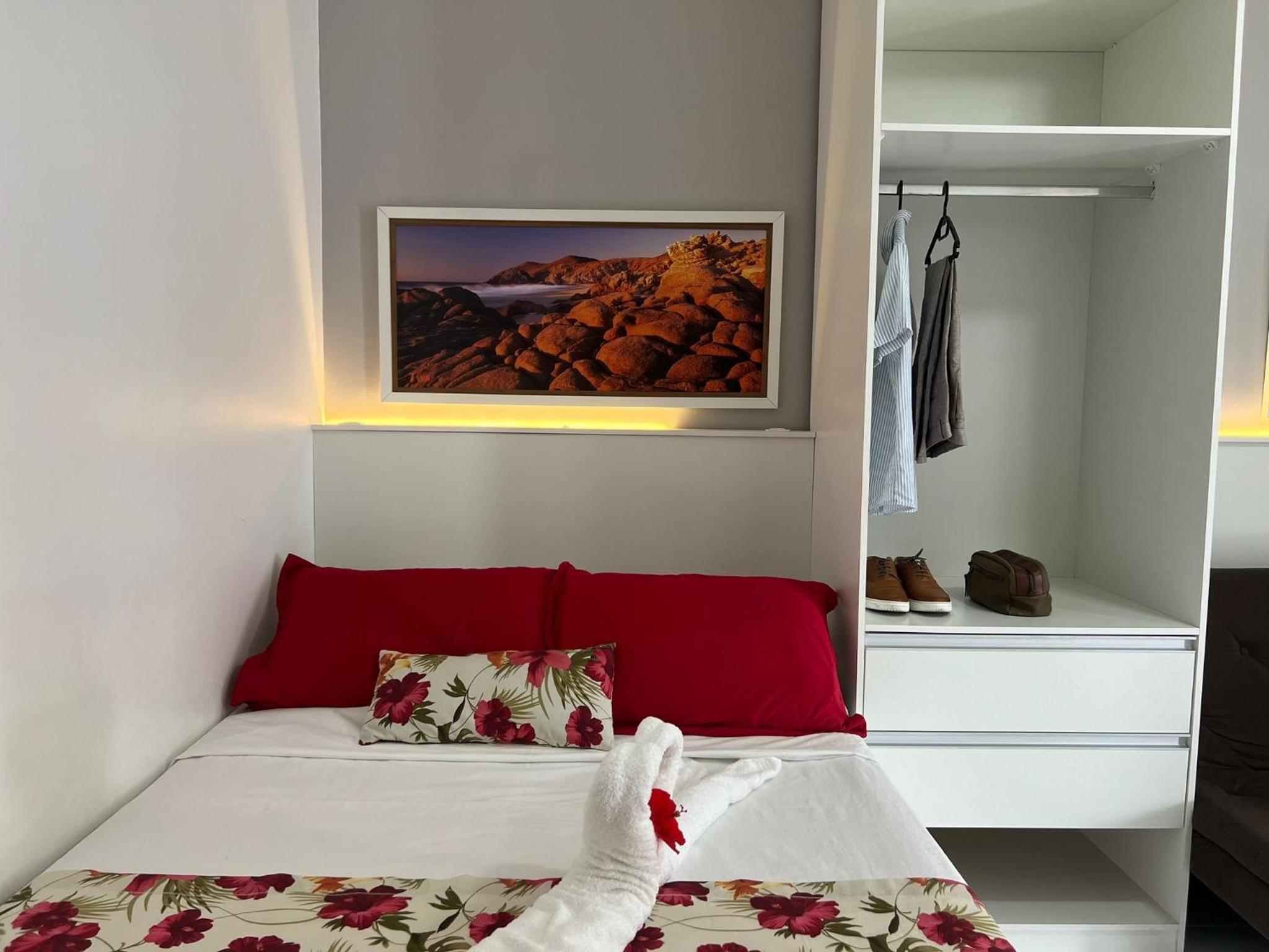 Quadruple Room with Balcony - Photo 19