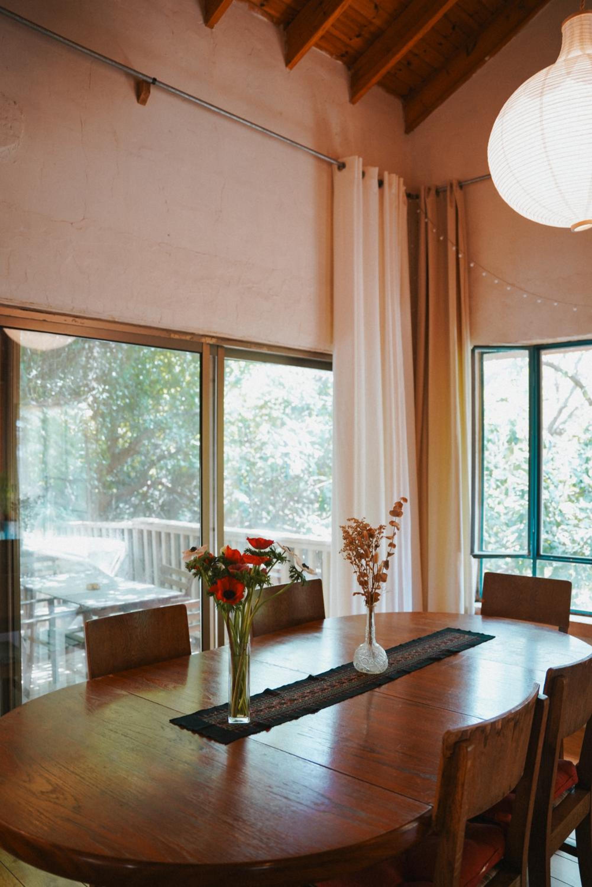 Three-Bedroom House - Photo 8