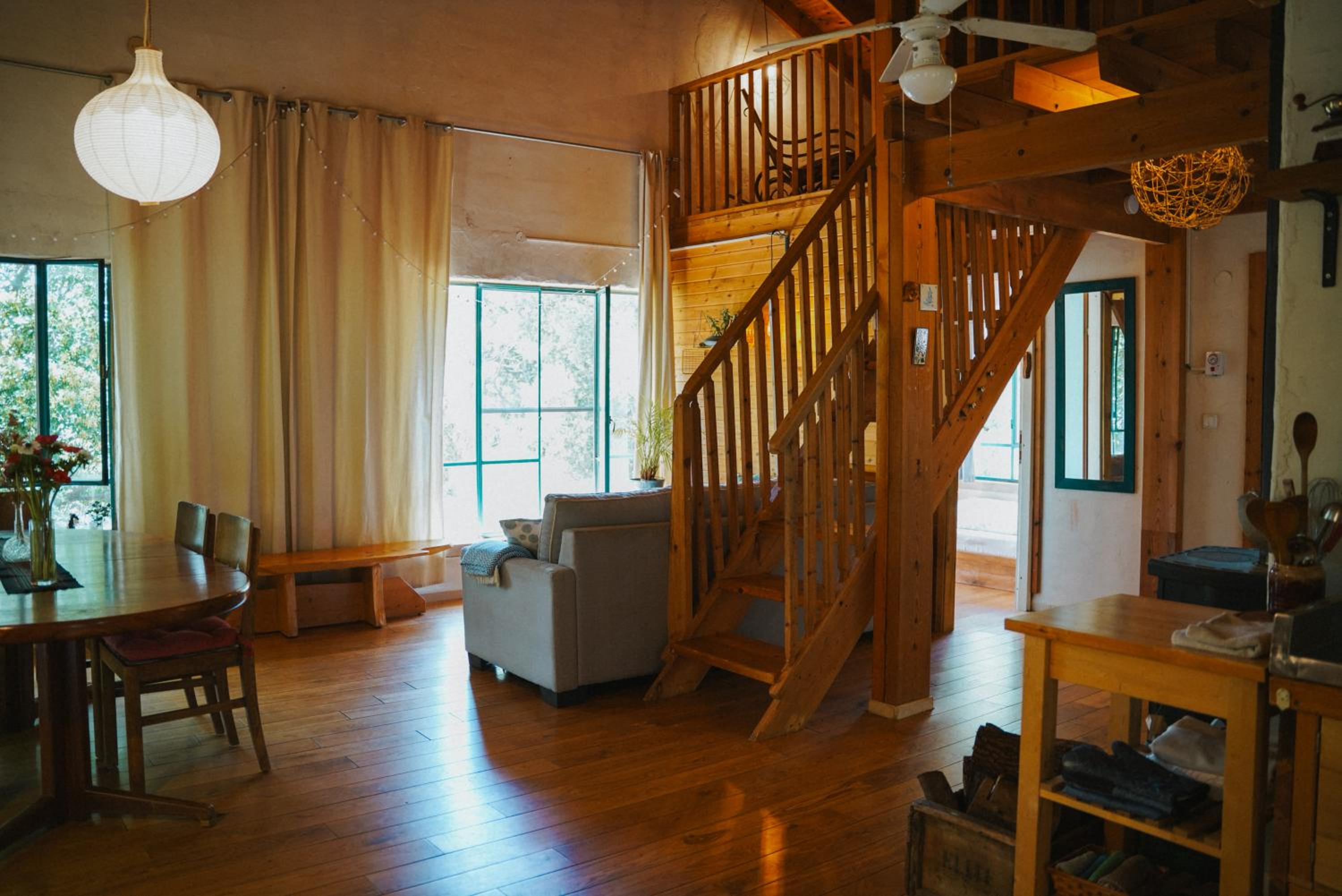 Three-Bedroom House - Photo 11